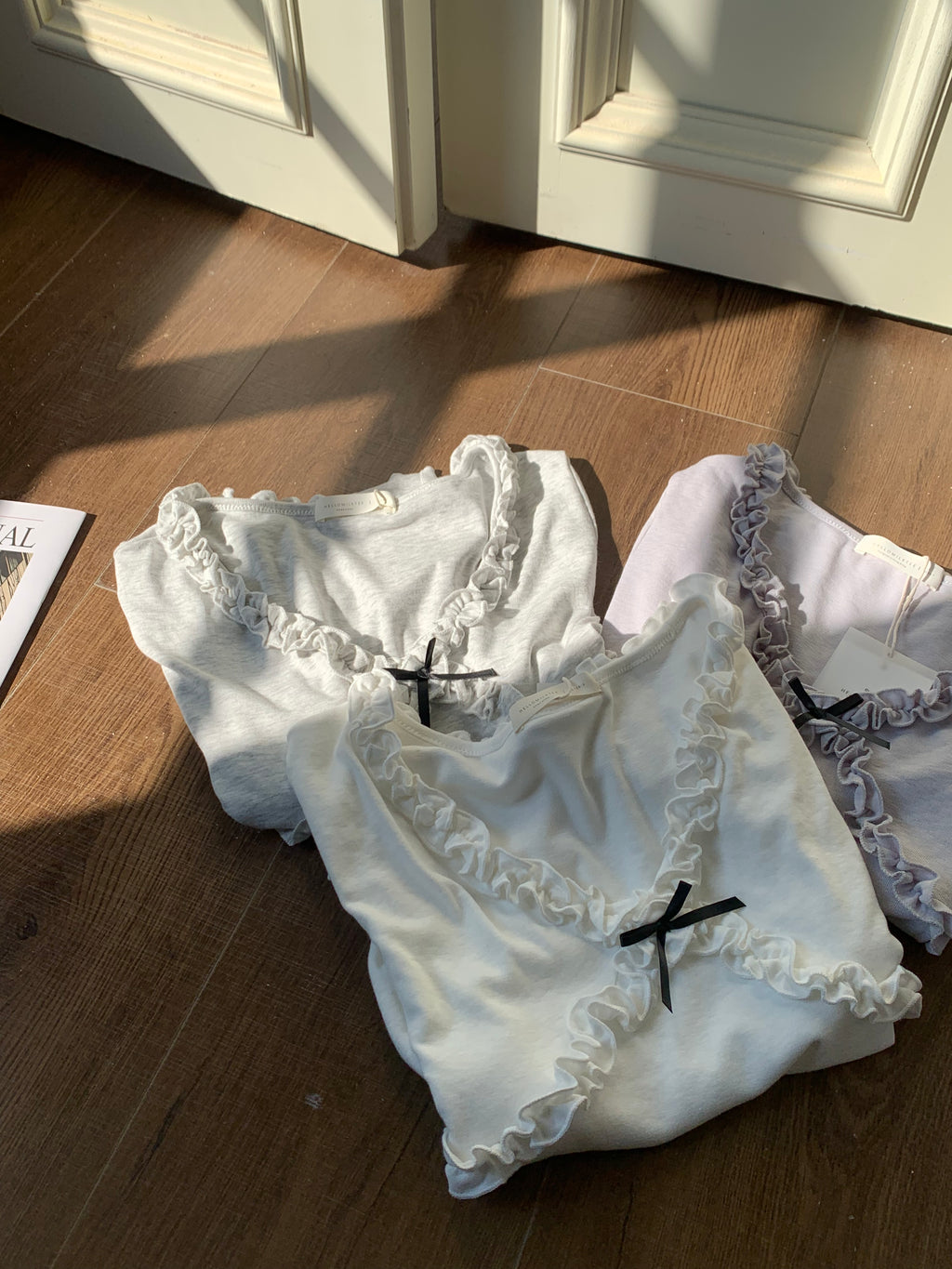 HELLO MILK TEE- 86746   設計感小衫