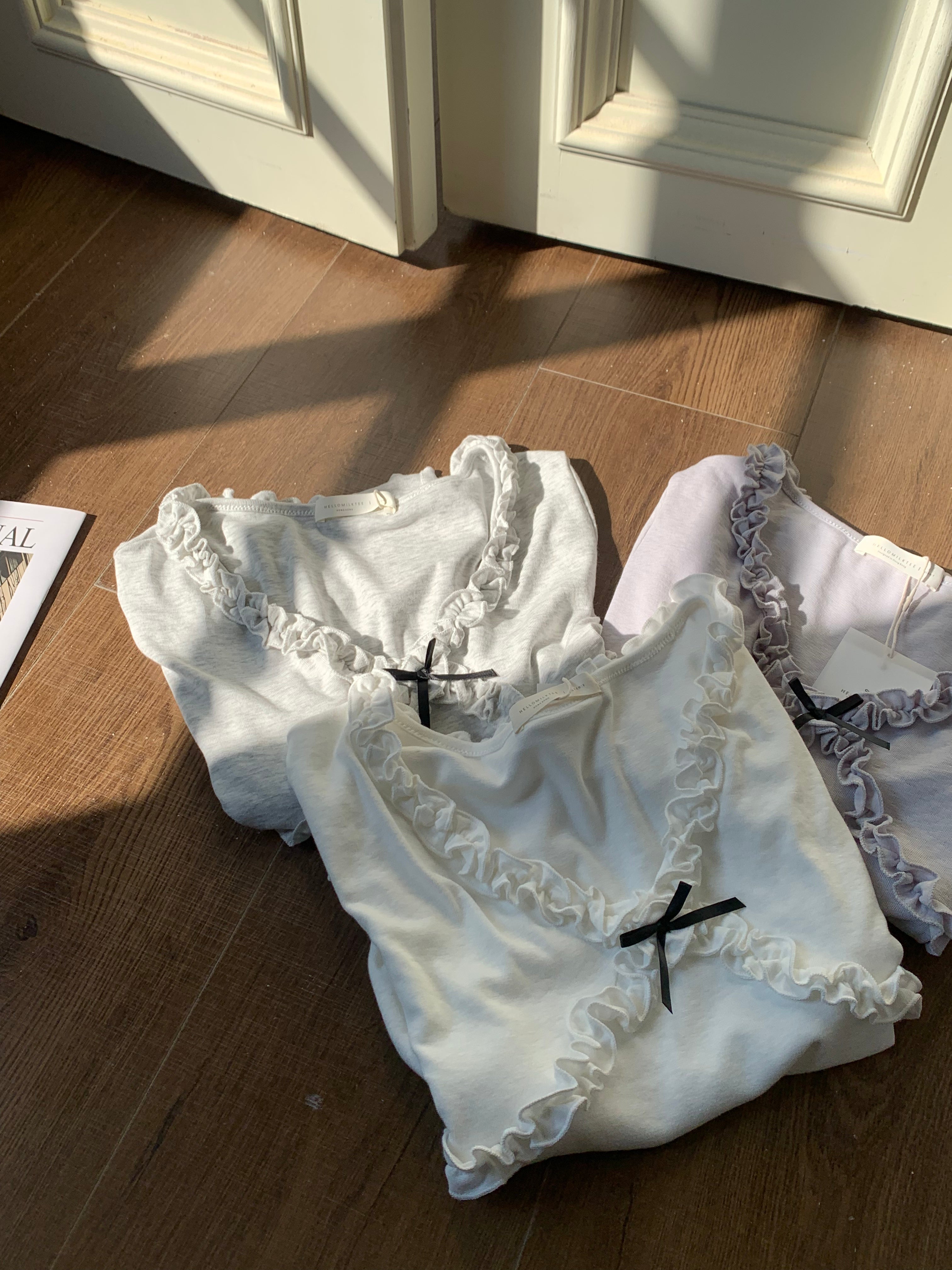 HELLO MILK TEE- 86746   設計感小衫