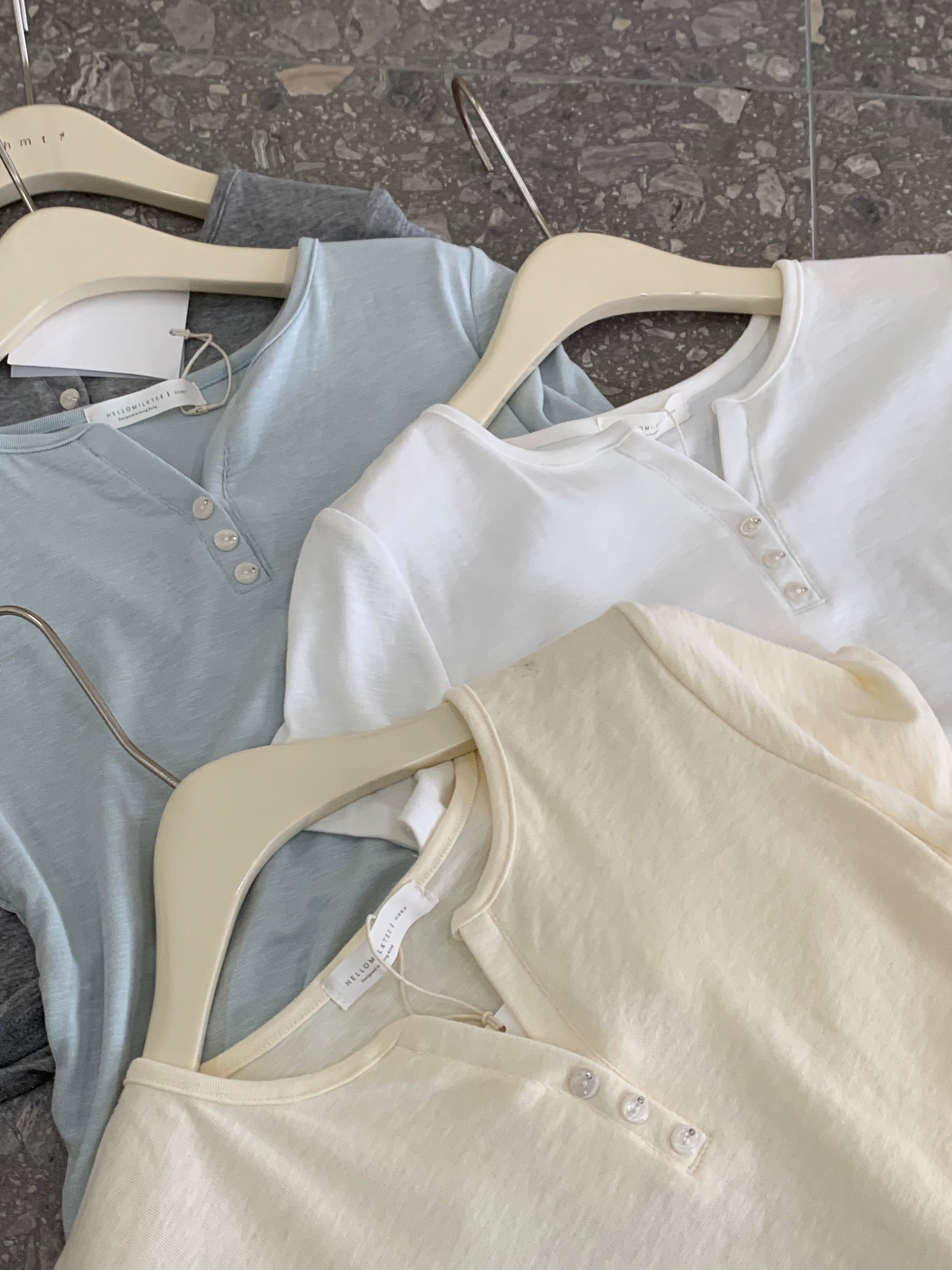 HELLO MILK TEE- 86848   簡約小衫