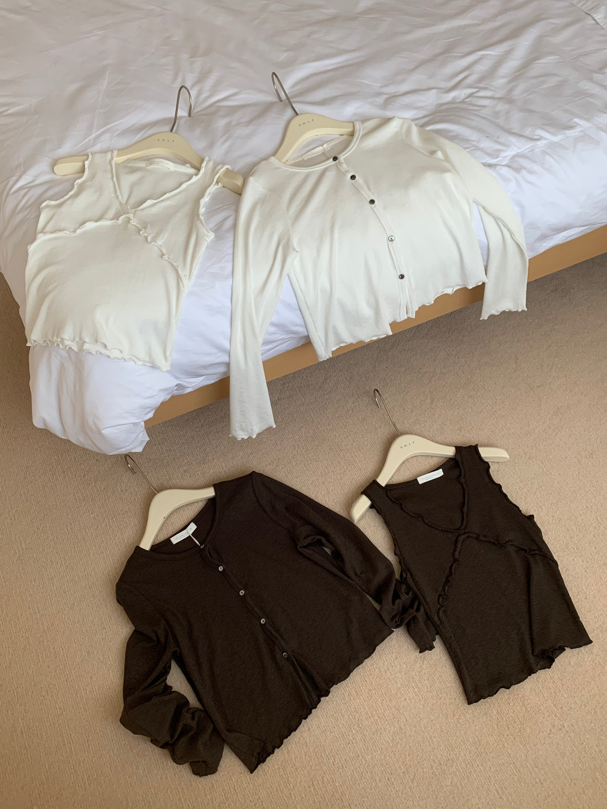 HELLO MILK TEE- 86845   韓系兩件套