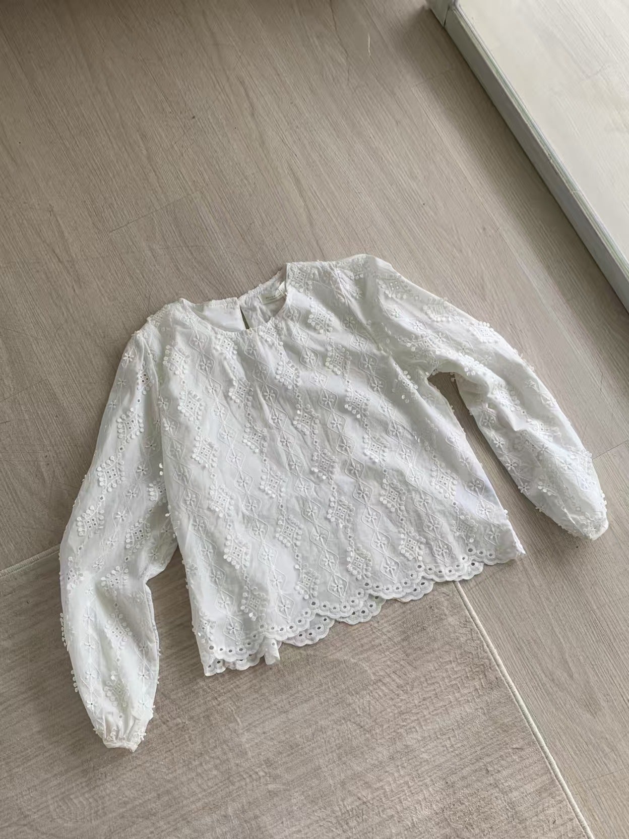 HELLO MILK TEE- 86900    法式小衫