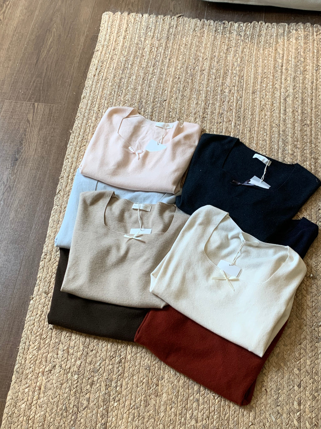 HELLO MILK TEE- 86875   方領上衣
