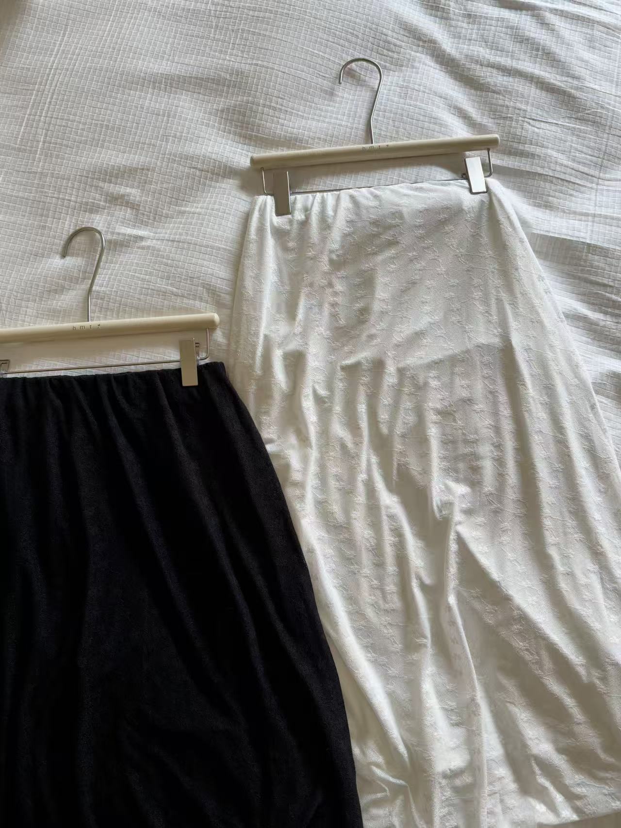 HELLO MILK TEE- 86937 韓系半裙