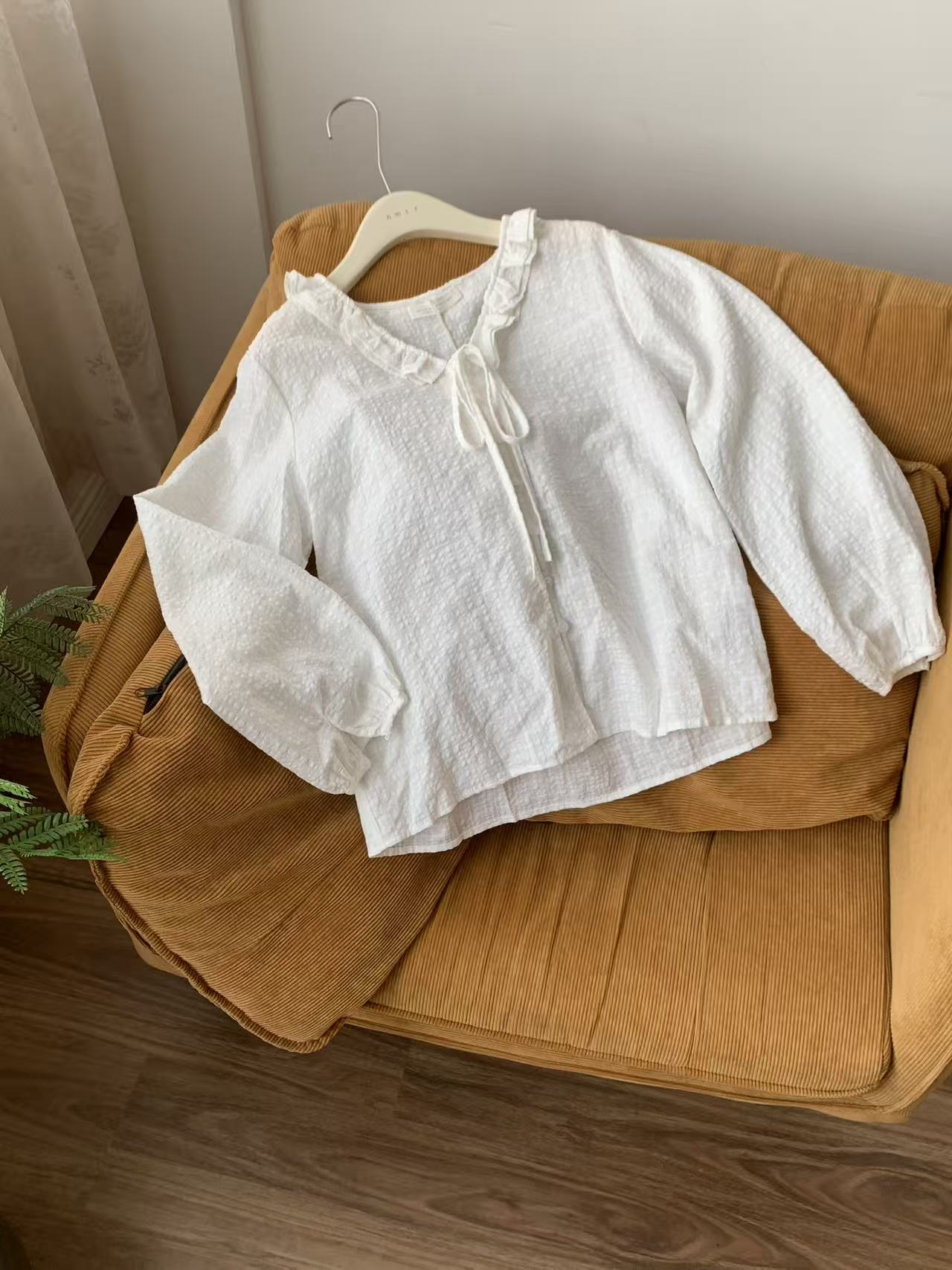 HELLO MILK TEE- 86907 荷葉邊小衫
