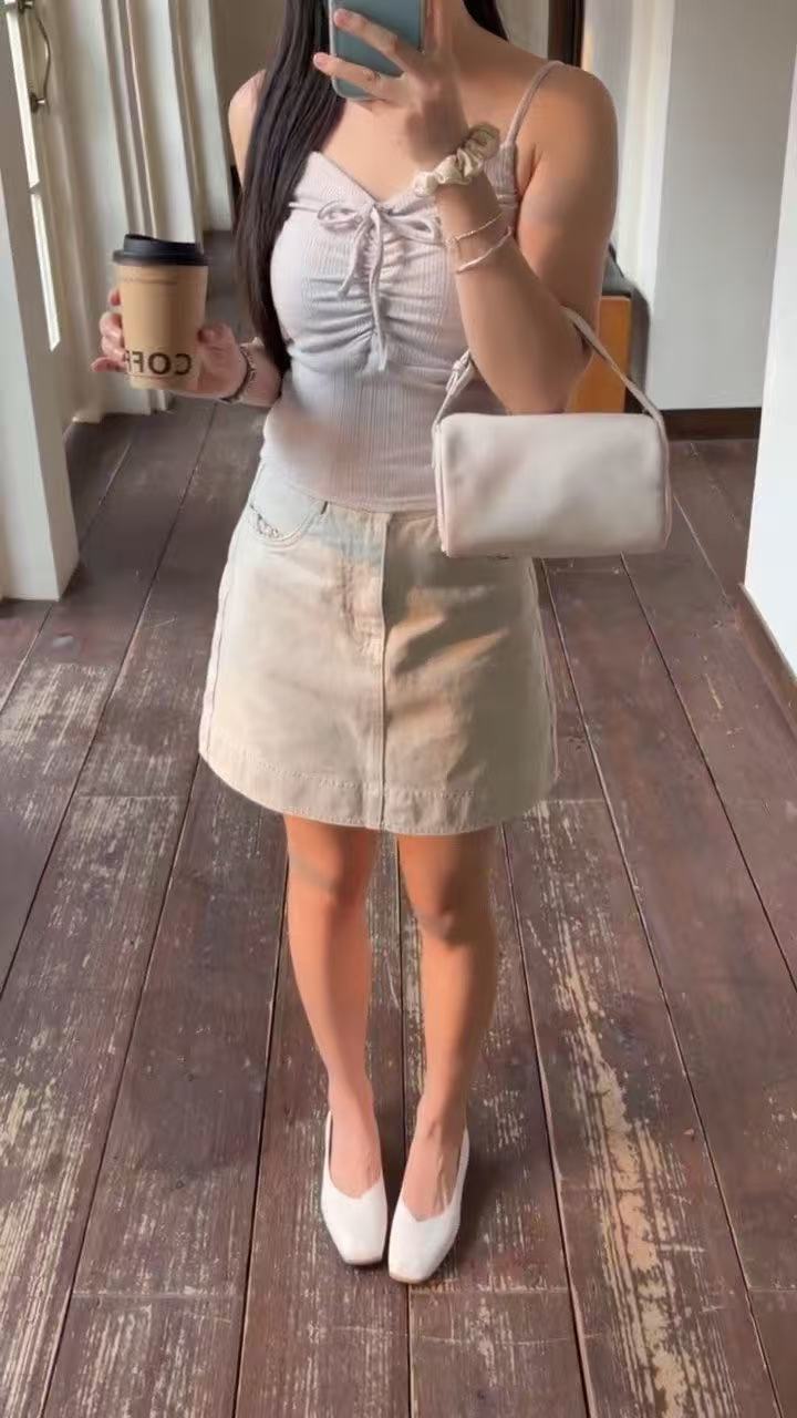 HELLO MILK TEE- 86827   百搭短裙