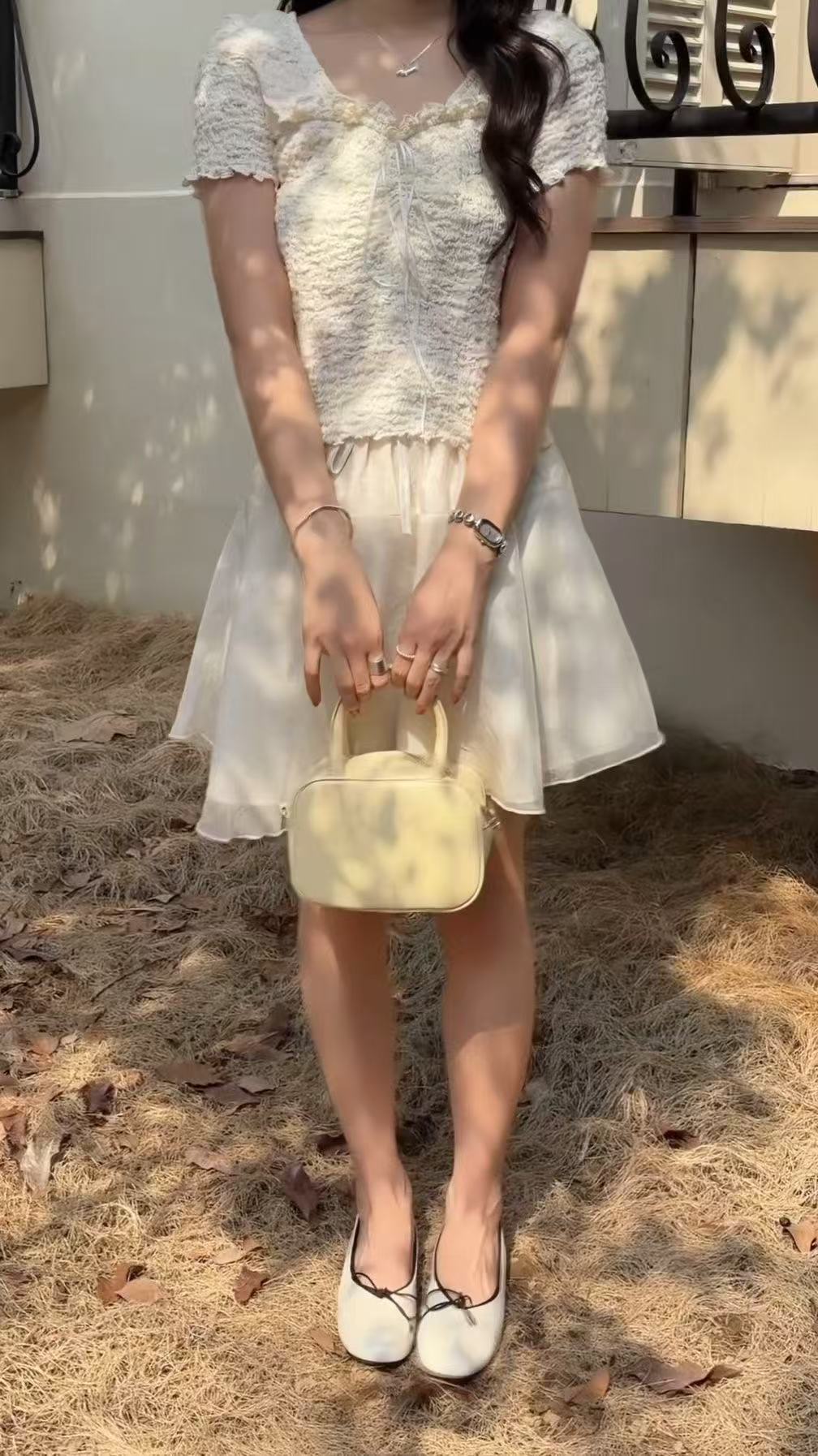HELLO MILK TEE- 86766   碎花半裙