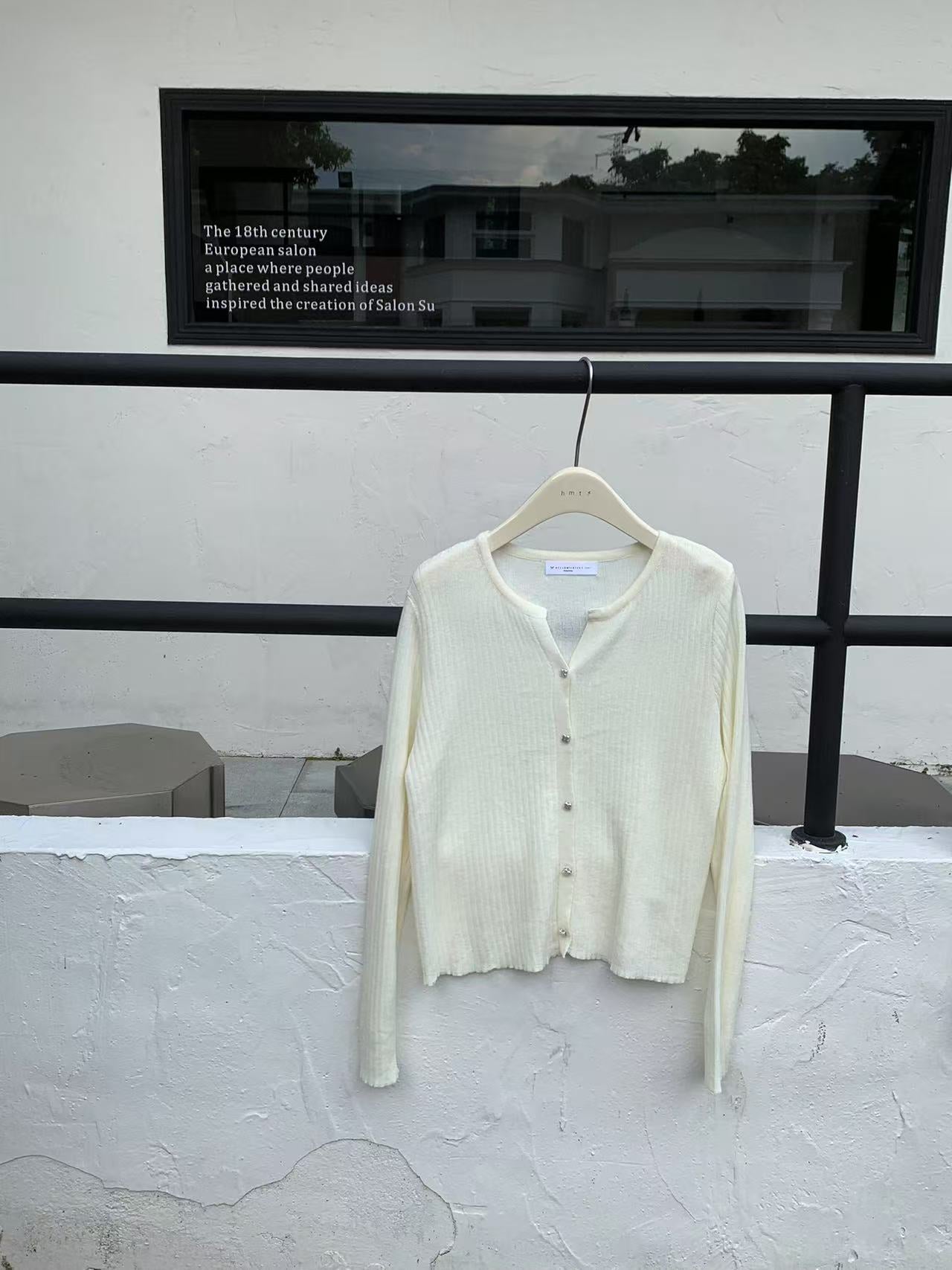 HELLO MILK TEE- 86965 休閒上衣