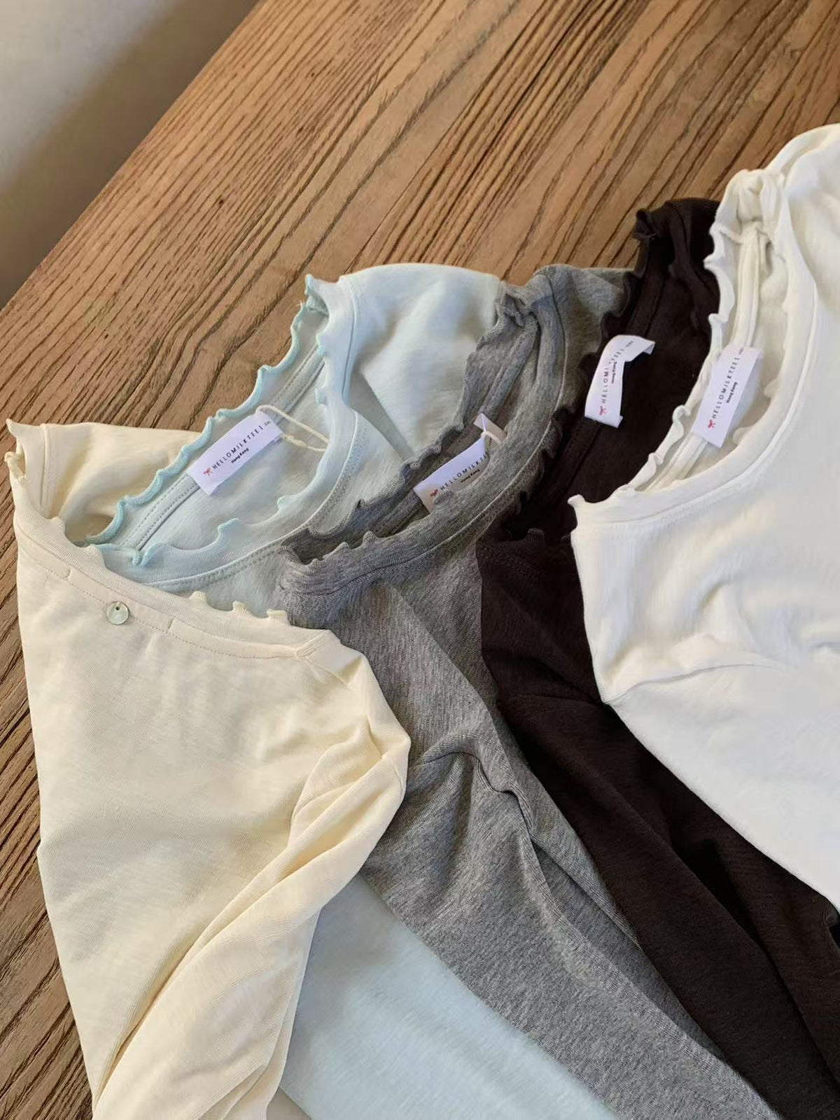 HELLO MILK TEE- 86941 木耳邊小衫
