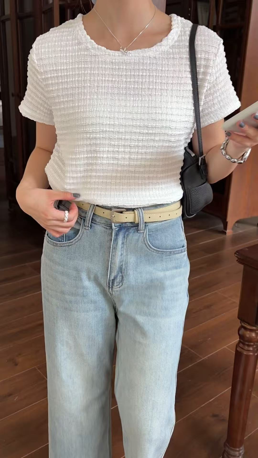 HELLO MILK TEE- 86838   圓領上衣