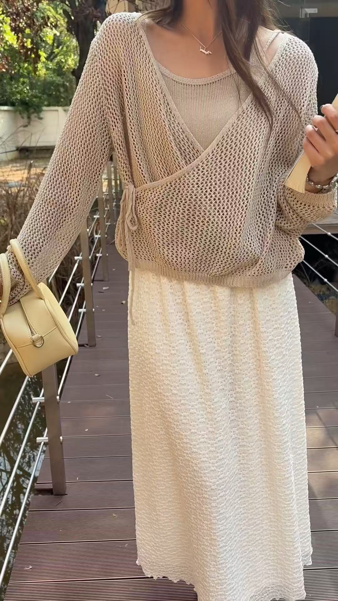 HELLO MILK TEE- 86895   斜肩兩件套