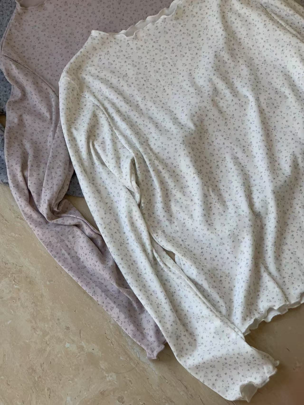 HELLO MILK TEE- 86981 韓系小衫