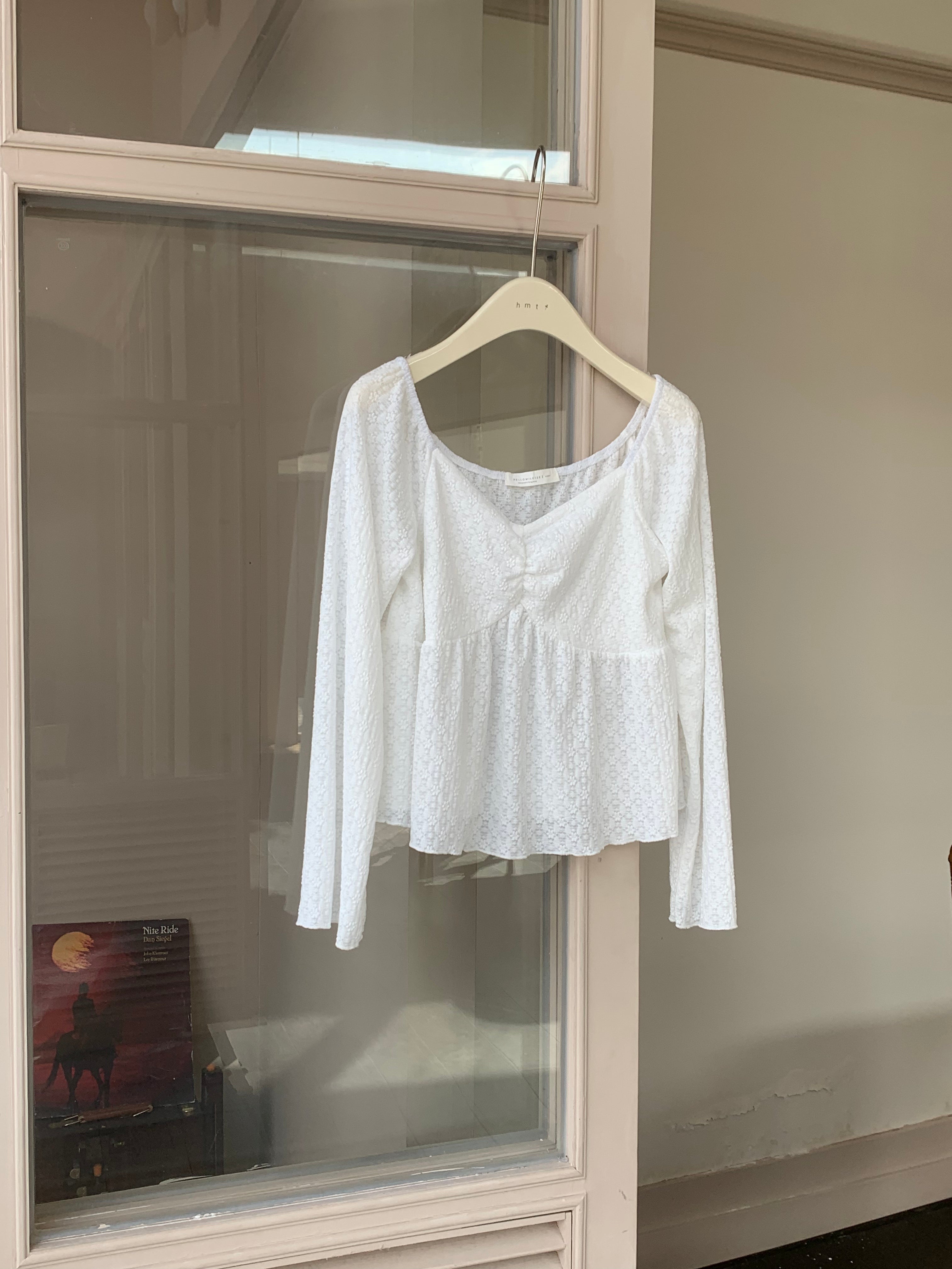 HELLO MILK TEE- 86990 提花長袖衫