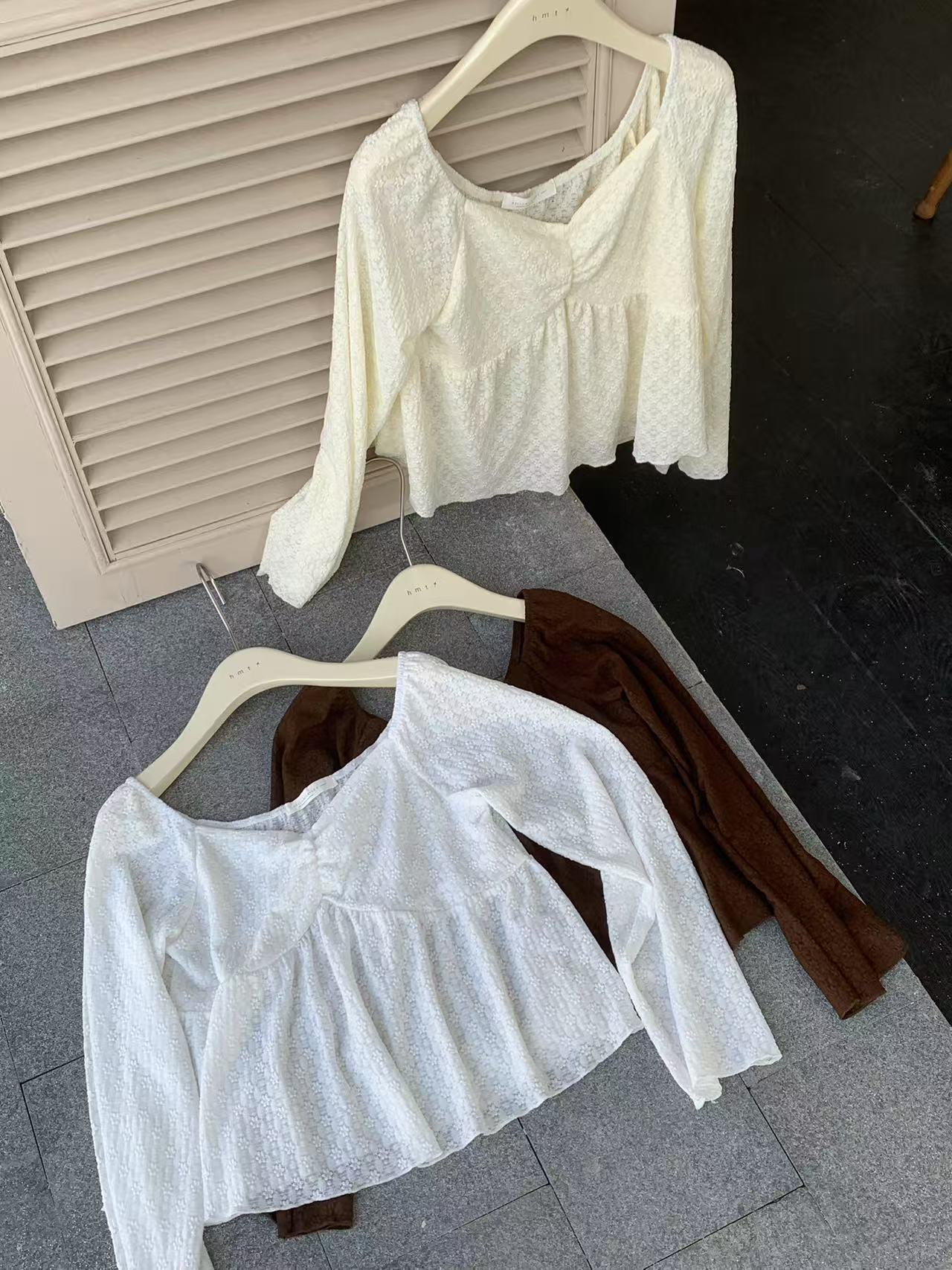 HELLO MILK TEE- 86990 提花長袖衫