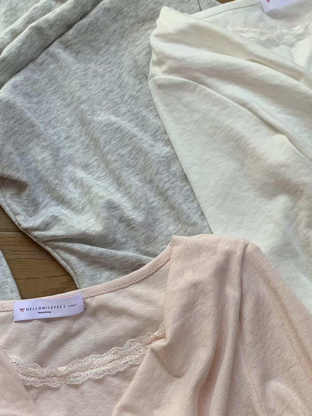 HELLO MILK TEE- 87037 蕾絲蕩領衫