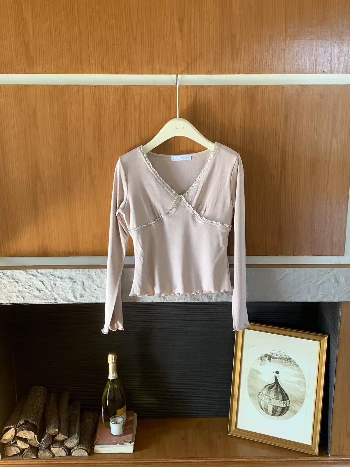 HELLO MILK TEE- 87051 蕾絲邊小衫