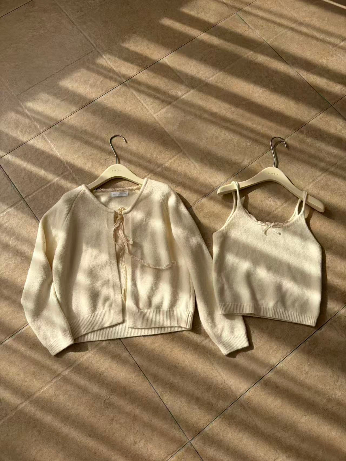 HELLO MILK TEE- 87012 韓系兩件套