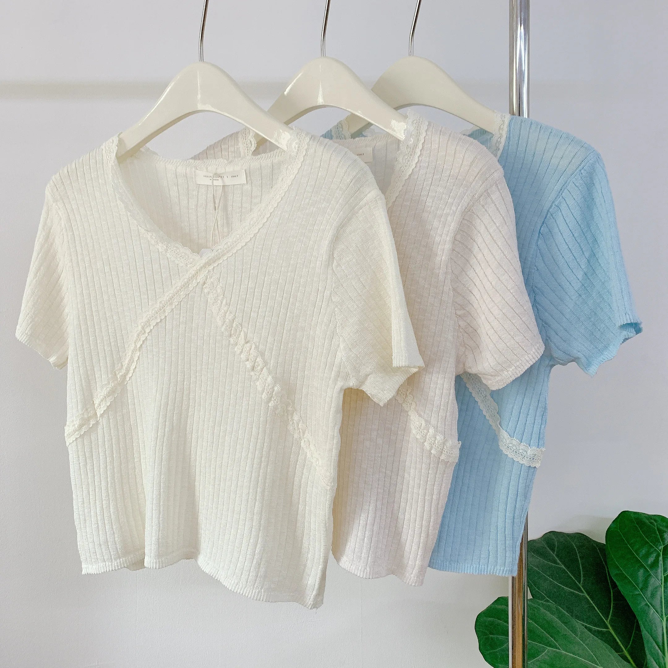 HELLO MILK TEE- 85095 百搭韓系衫