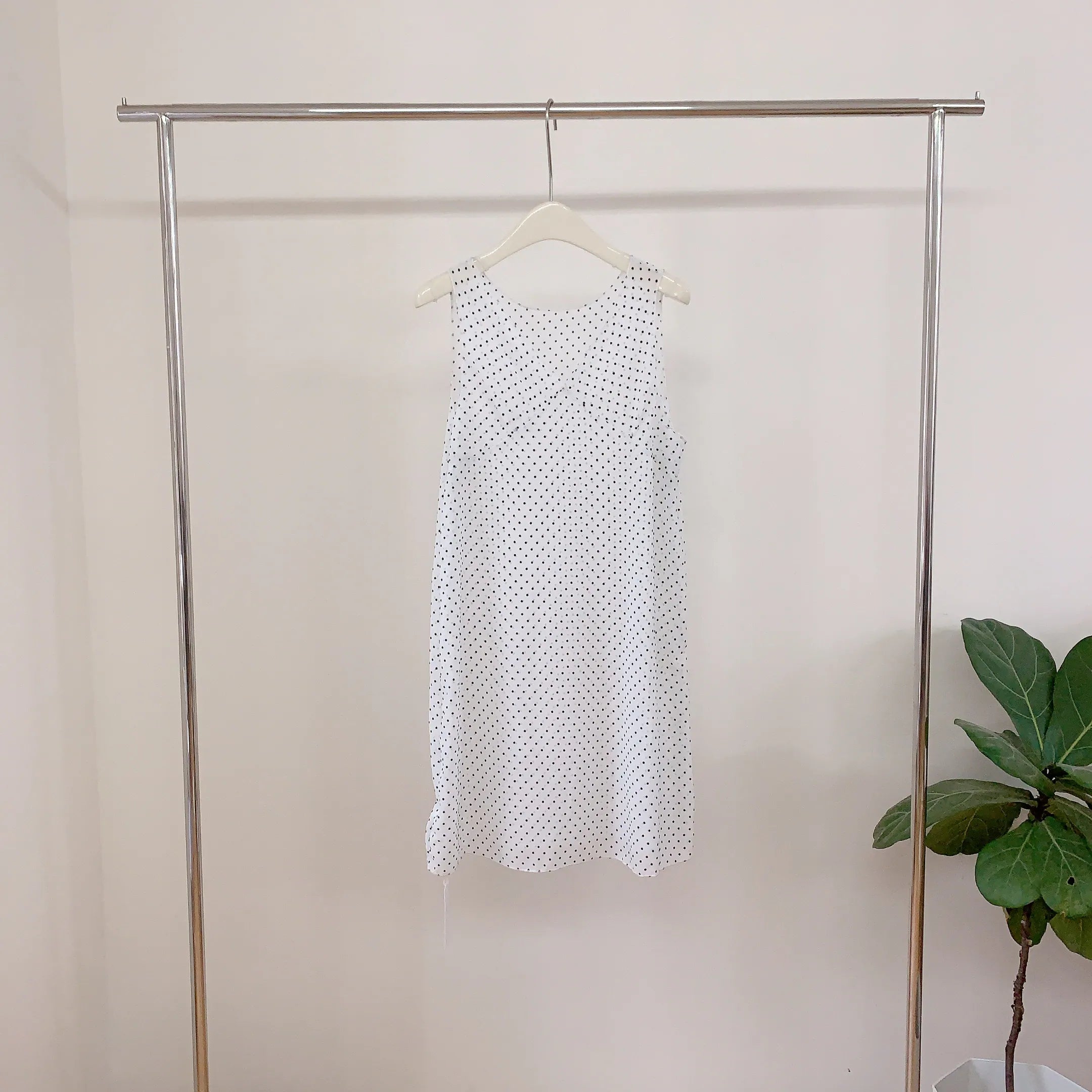 HELLO MILK TEE- 82270 微透連衣裙