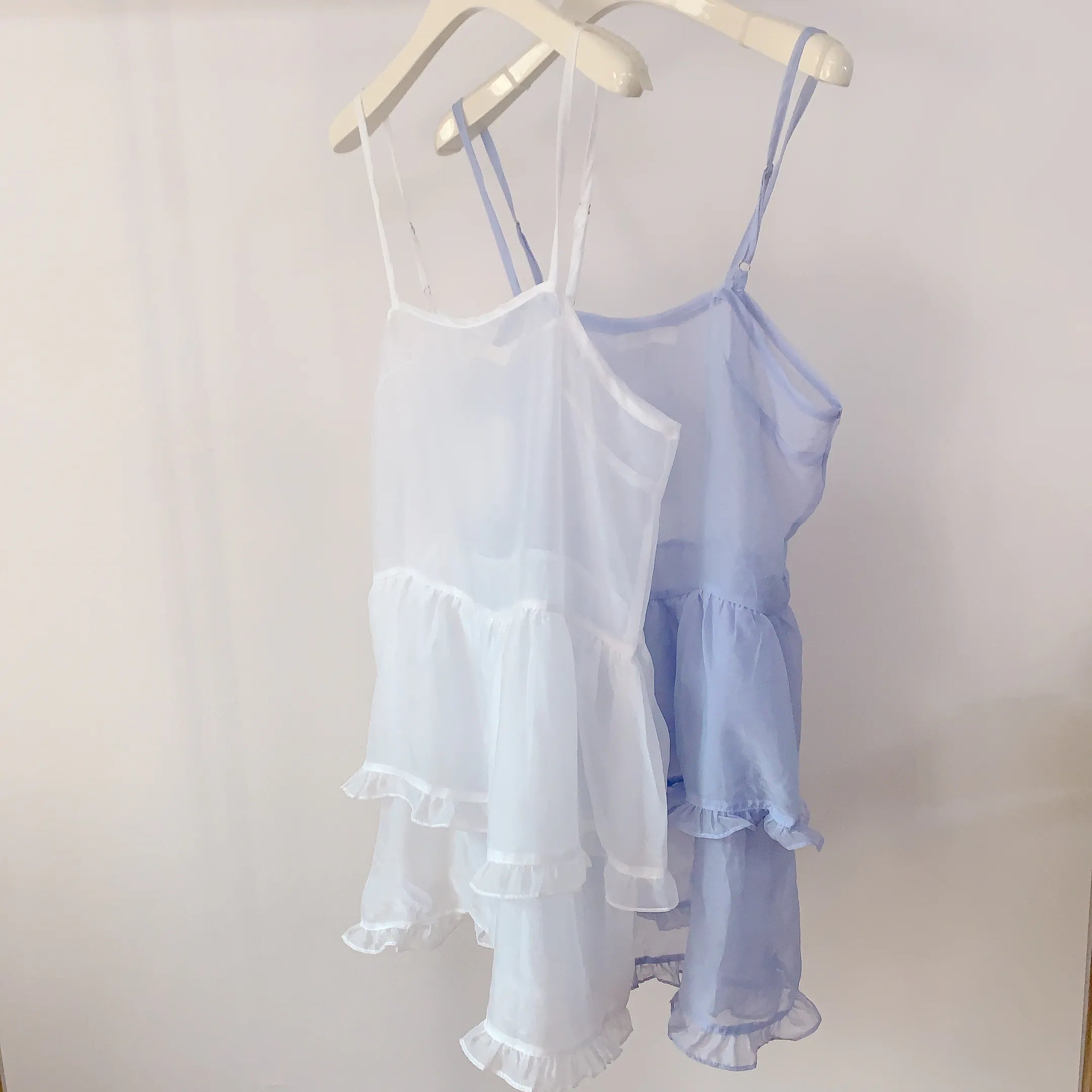 HELLO MILK TEE- 84523 百搭吊帶裙