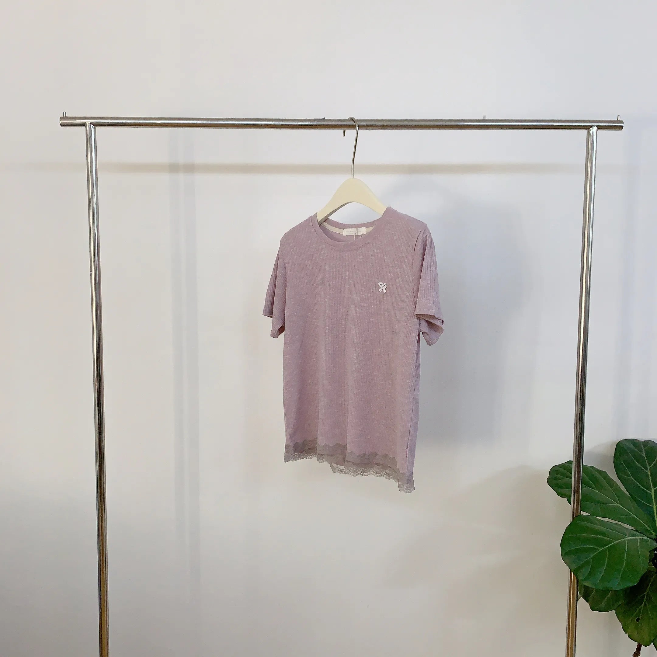 HELLO MILK TEE- 84506 蕾絲小衫