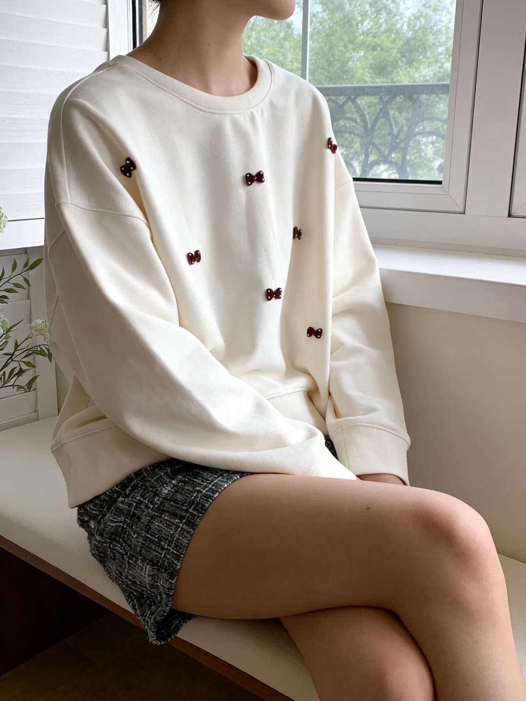 HELLO MILK TEE- 85812 蝴蝶結上衣