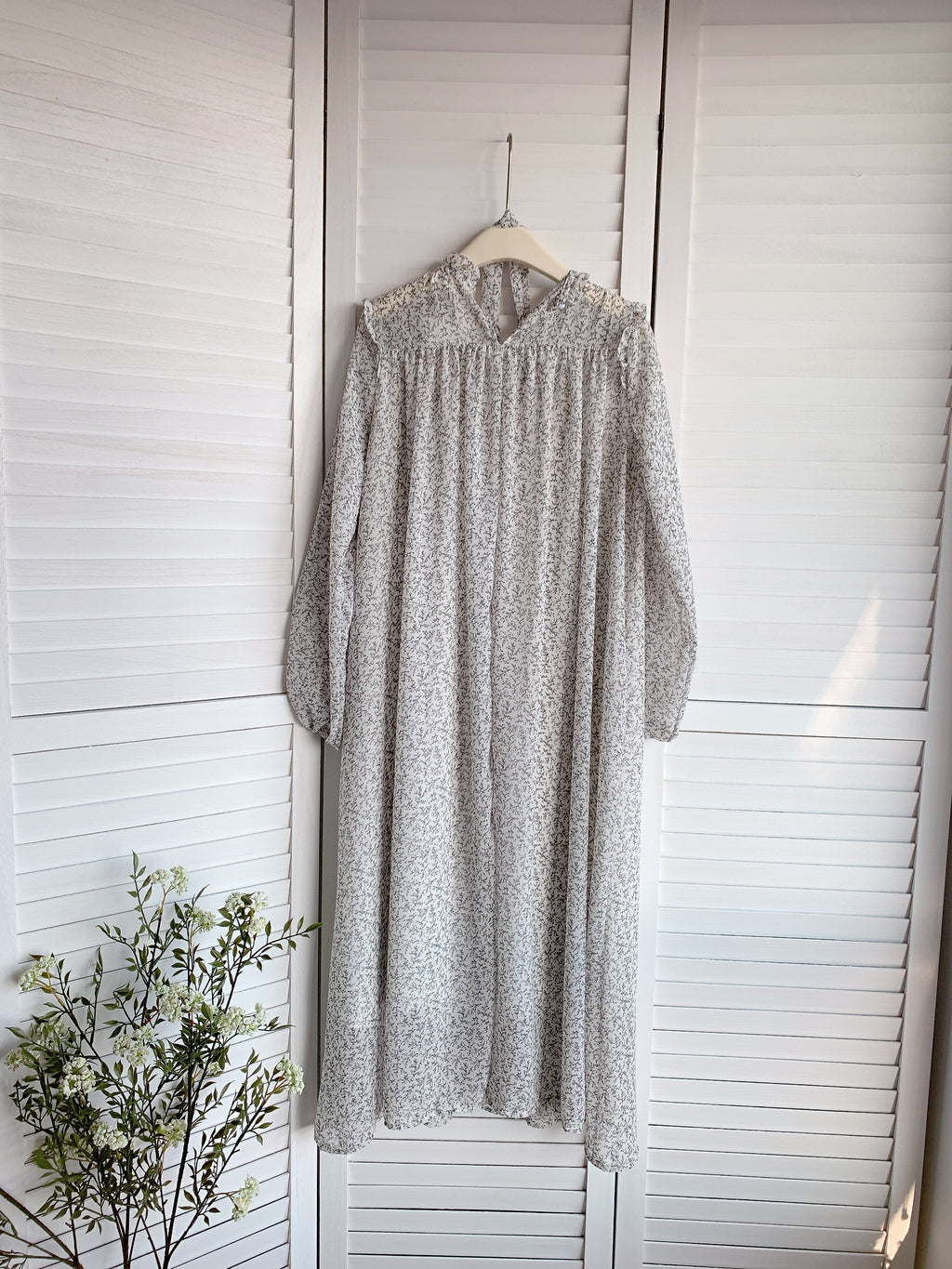 HELLO MILK TEE- 85572 法式碎花裙