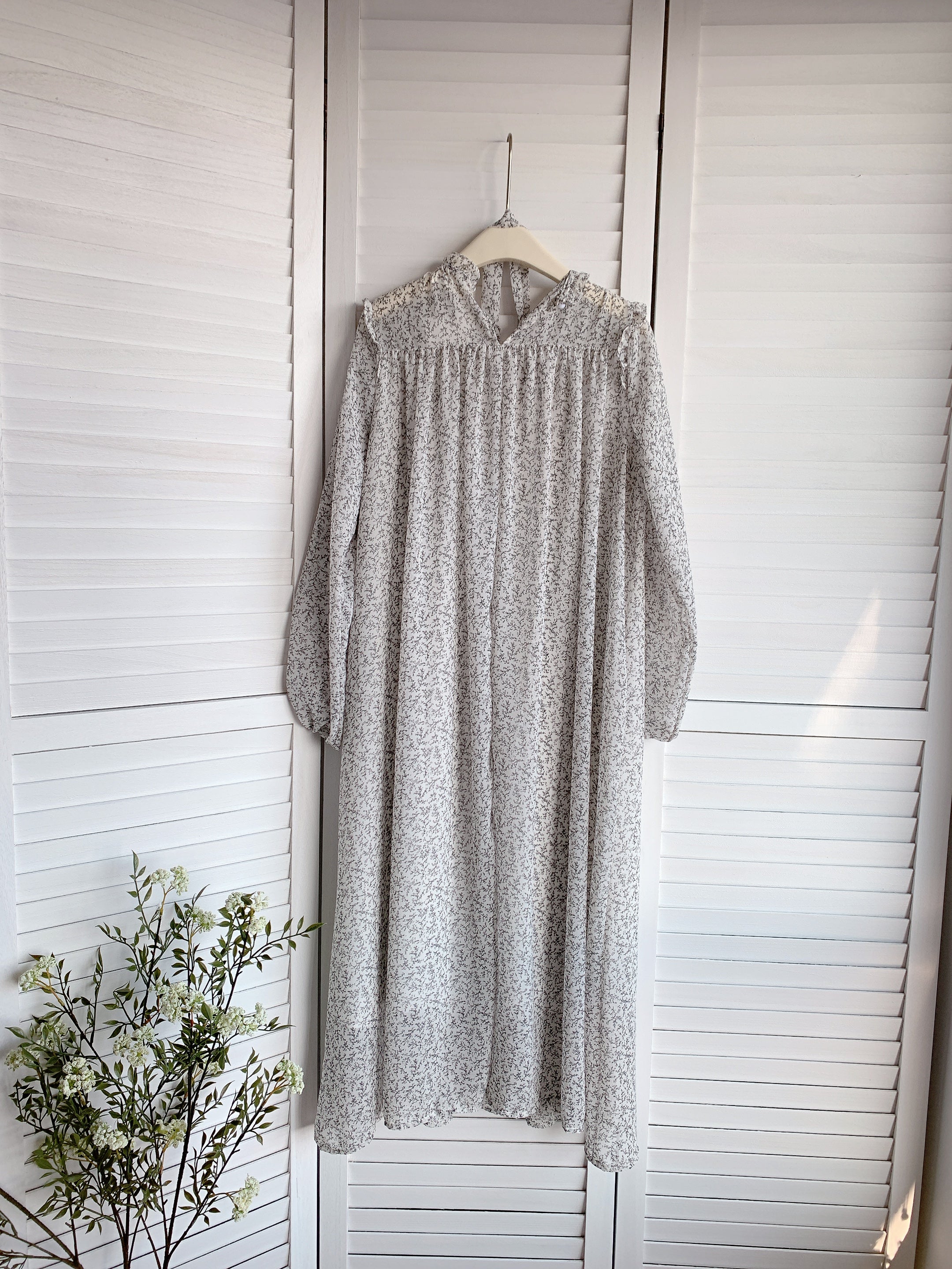 HELLO MILK TEE- 85572 法式碎花裙