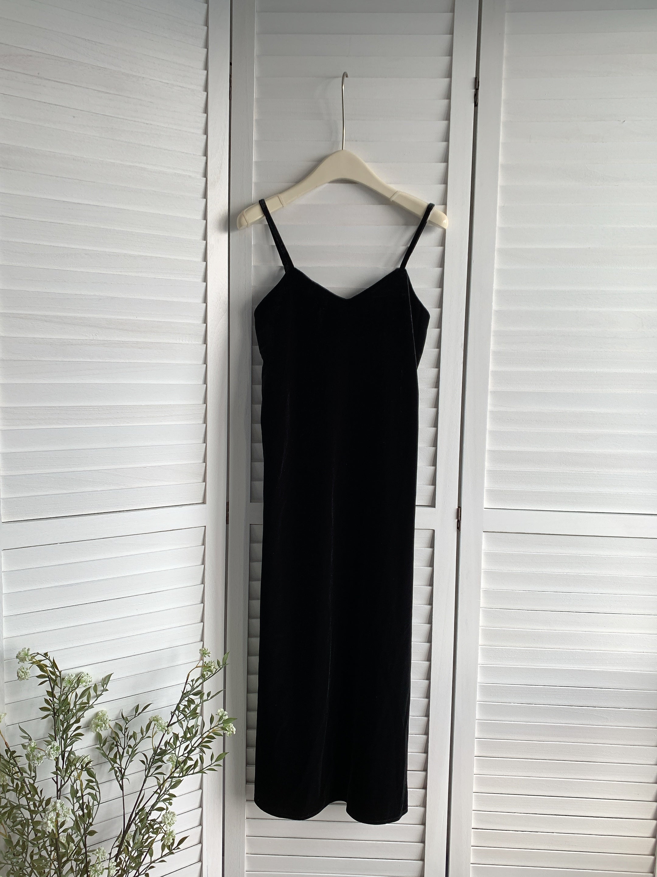 HELLO MILK TEE- 85839 氣質吊帶裙