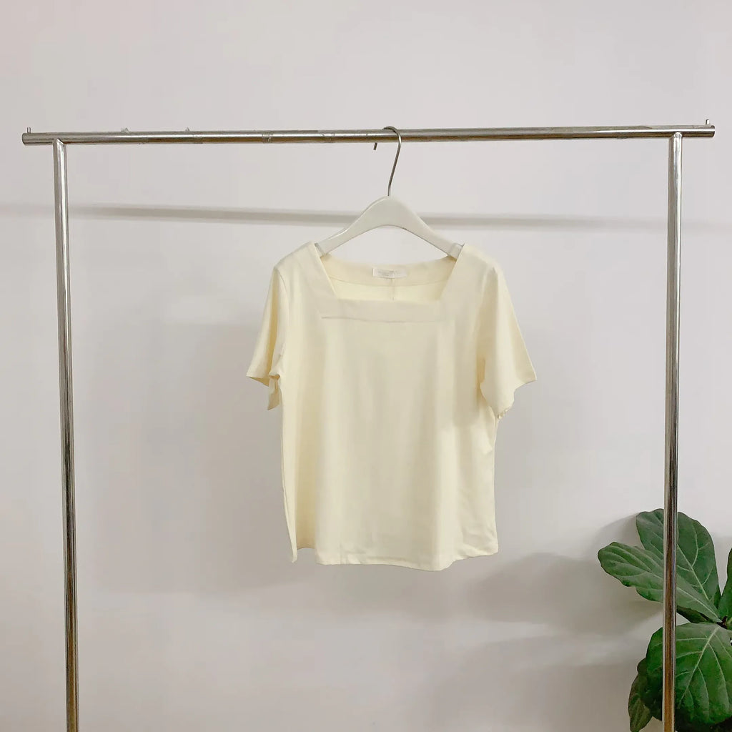 HELLO MILK TEE- 84815 方領短袖