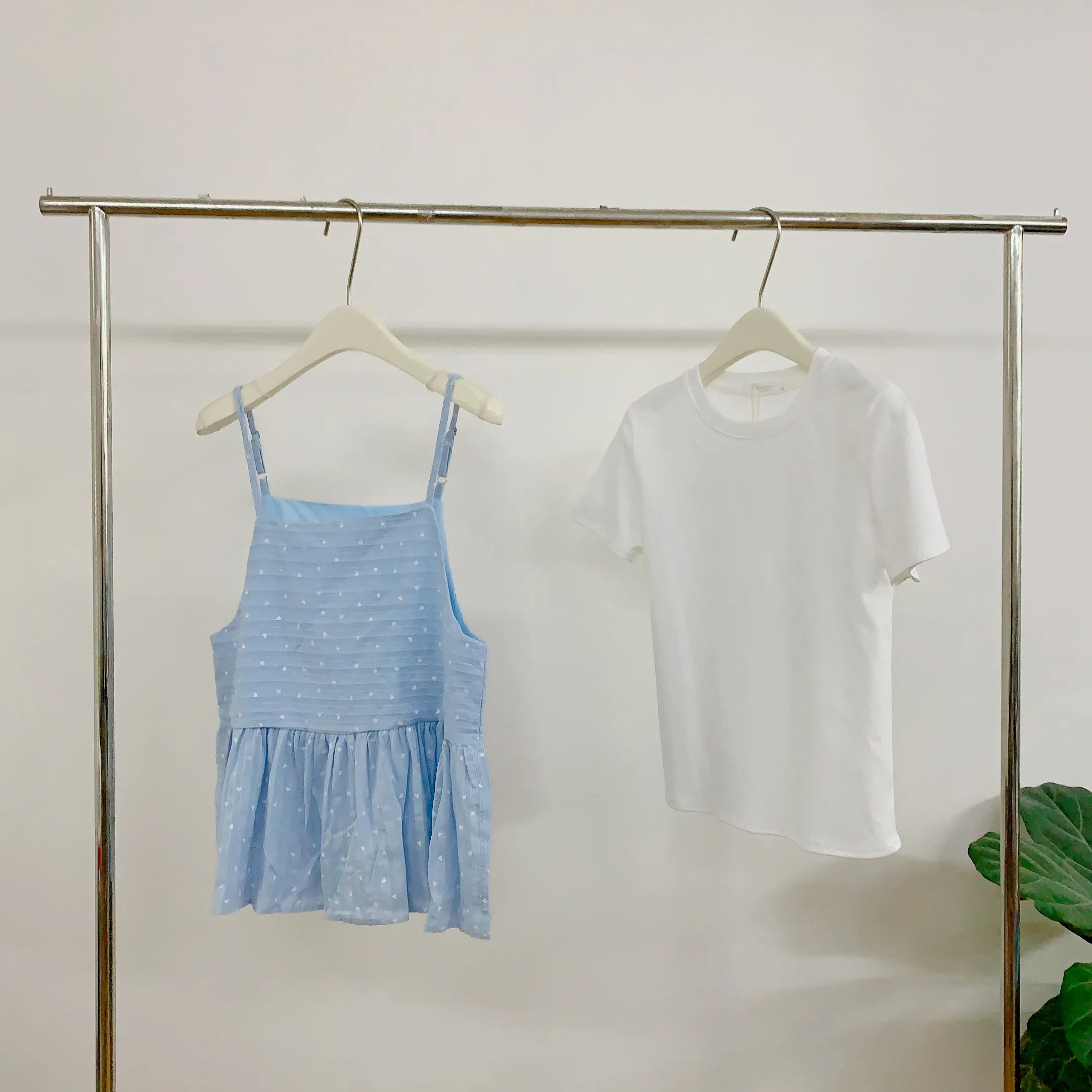 HELLO MILK TEE- 84855 吊帶套裝