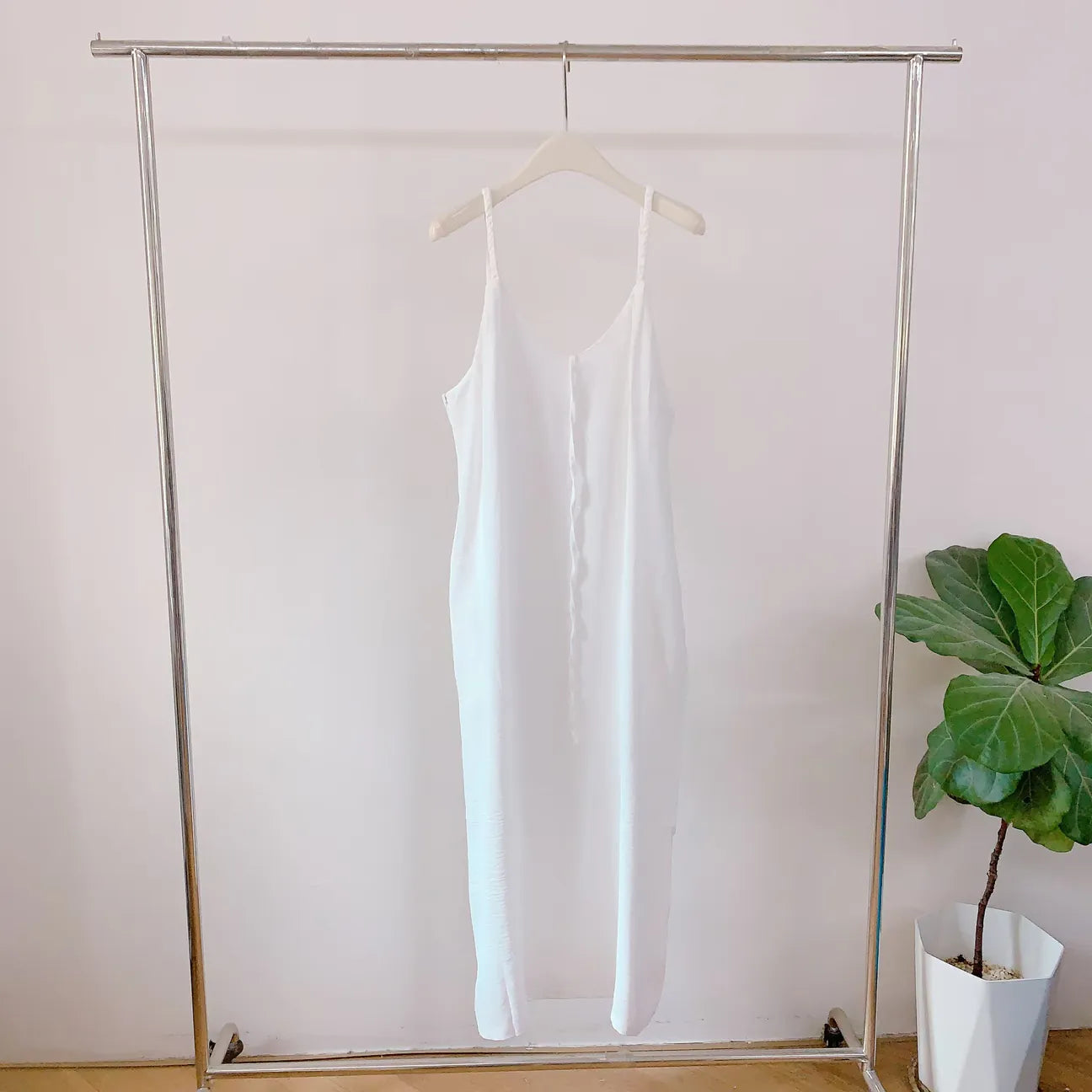 HELLO MILK TEE- 85028 吊帶連衣裙