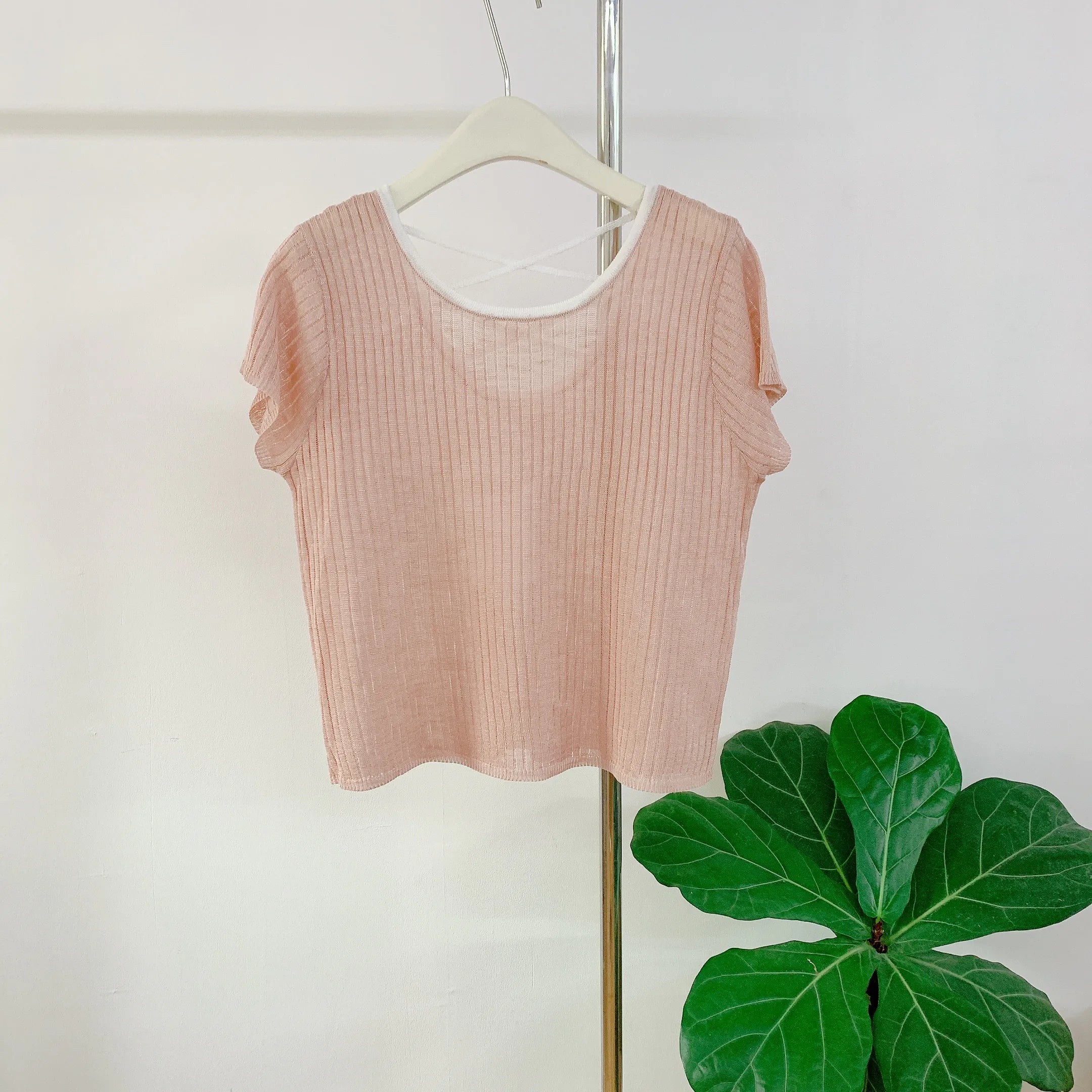HELLO MILK TEE- 85113 坑條交叉衫
