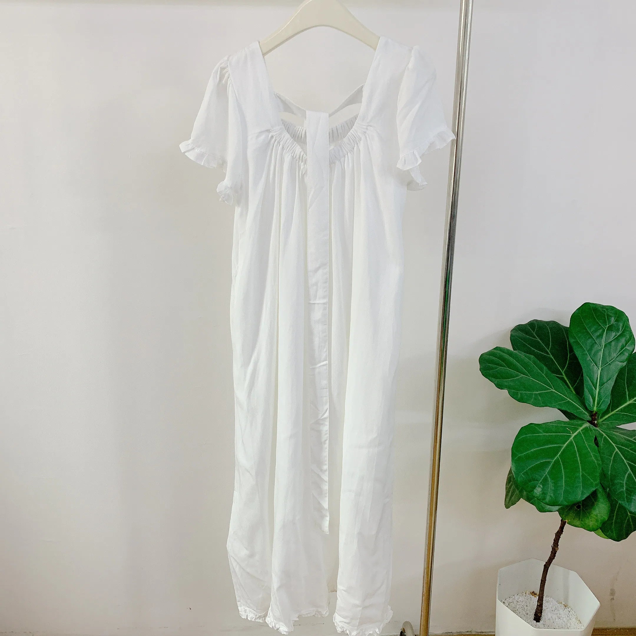 HELLO MILK TEE-85182 方領連衣裙