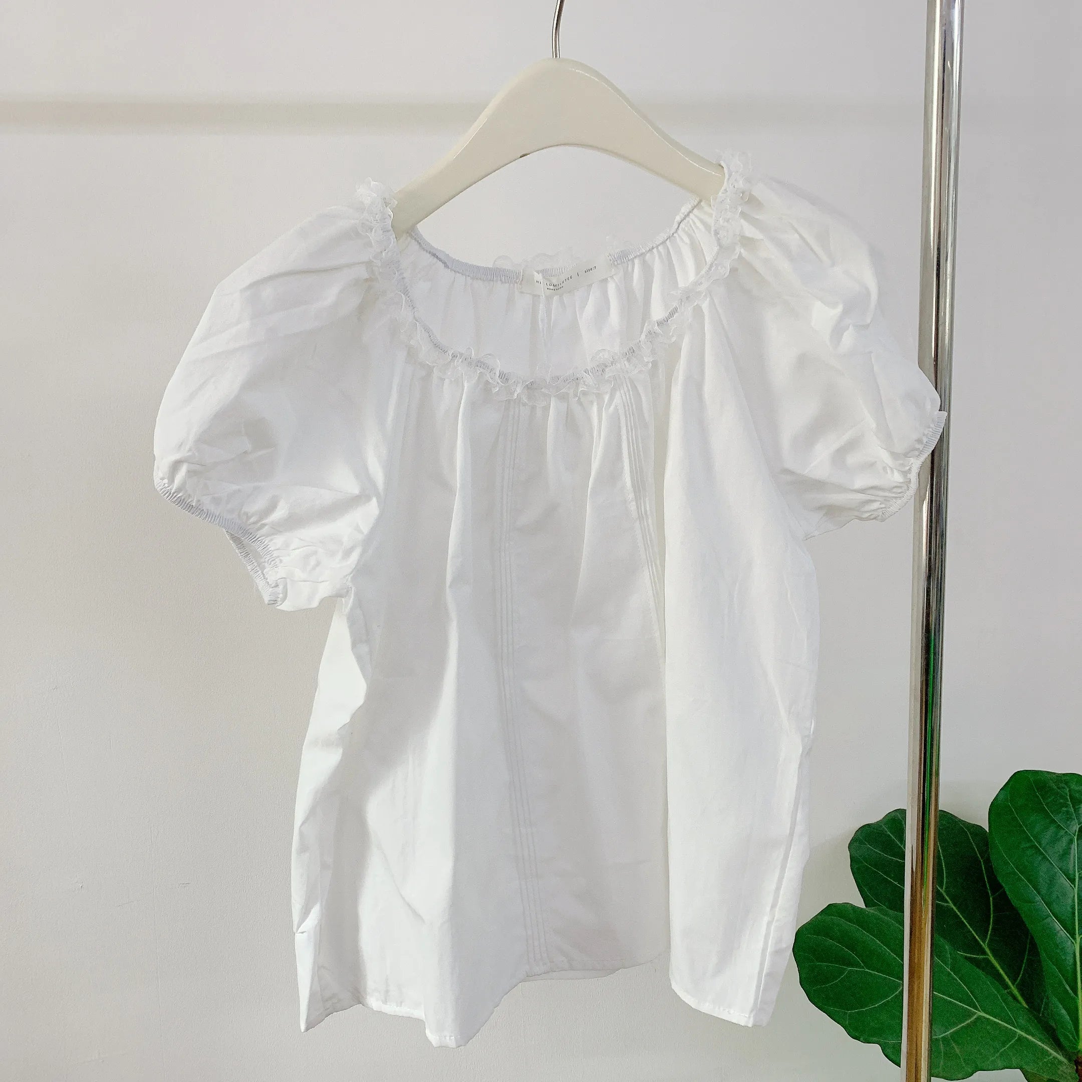 HELLO MILK TEE- 85193 拼接蕾絲衫