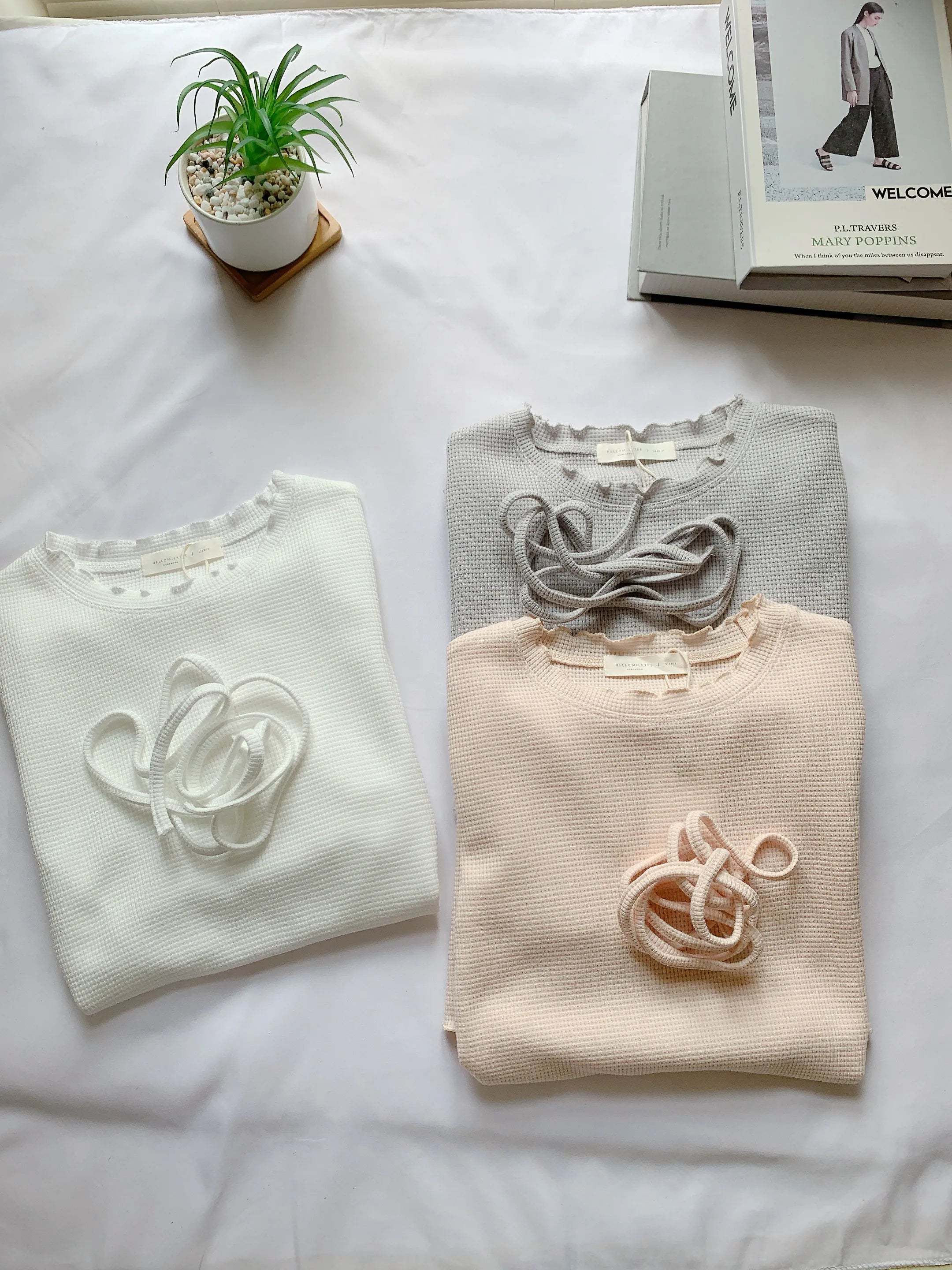 HELLO MILK TEE- 85254 簡約連衣裙