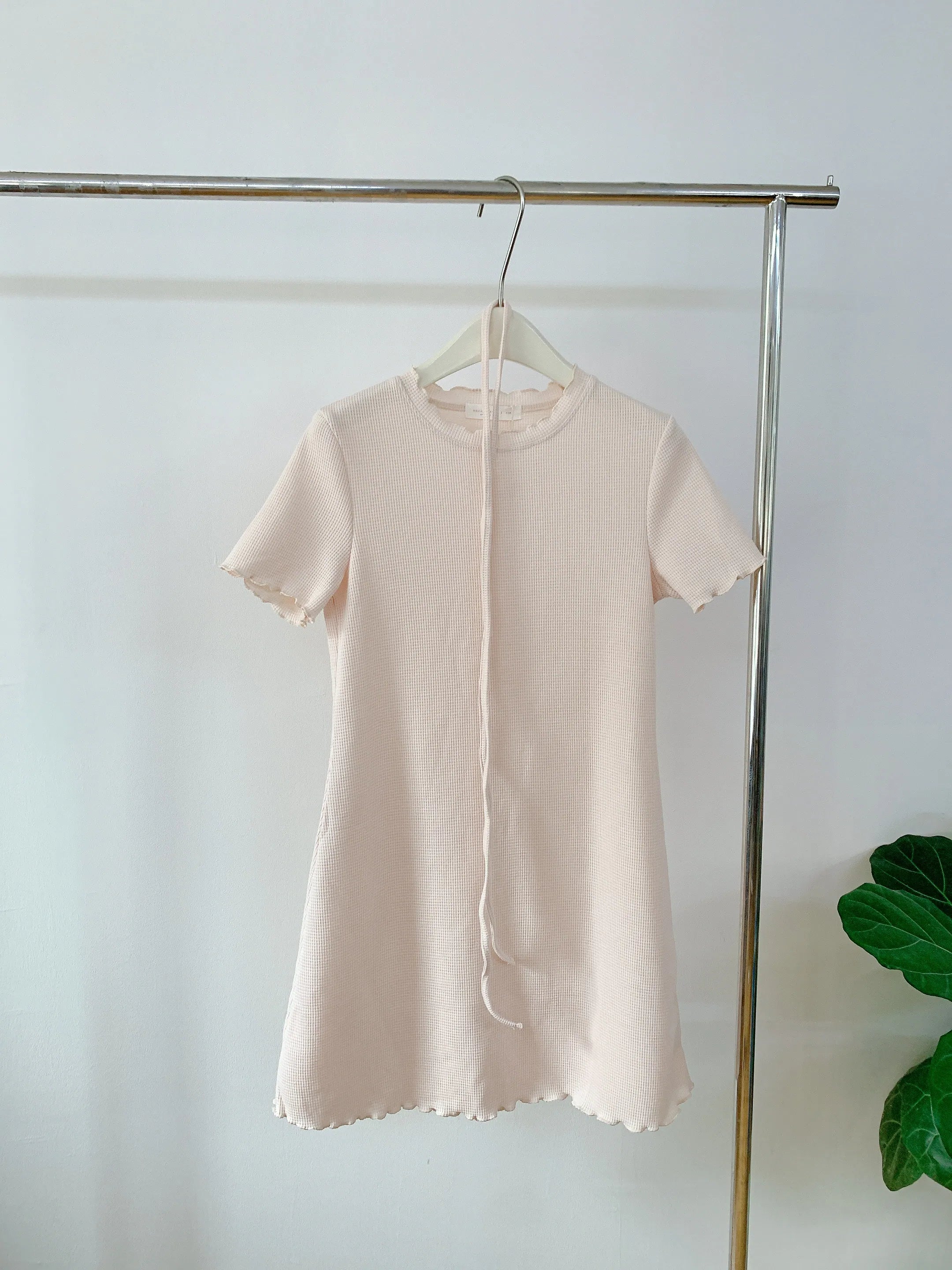 HELLO MILK TEE- 85254 簡約連衣裙