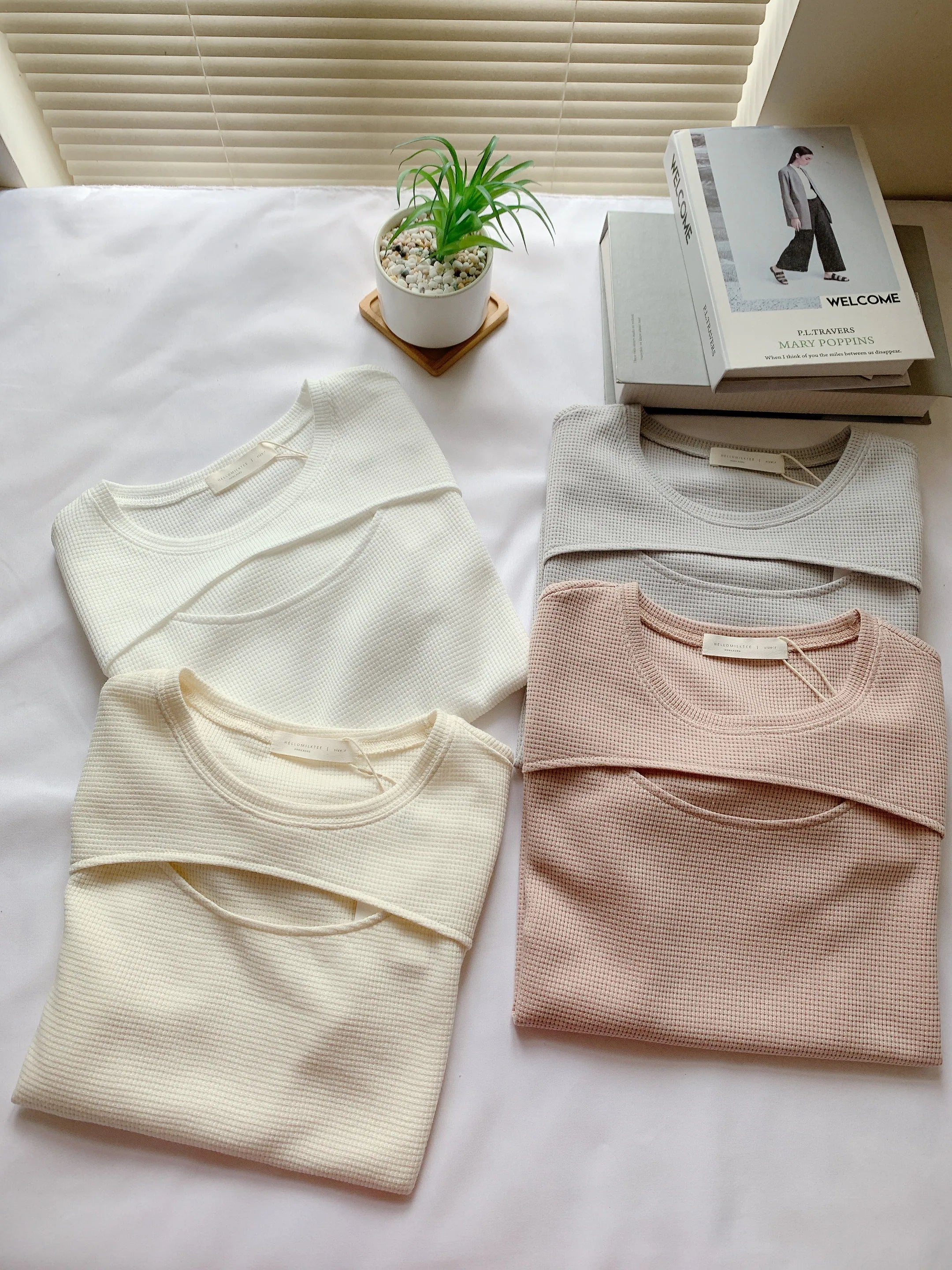 HELLO MILK TEE- 85259 簡約短袖