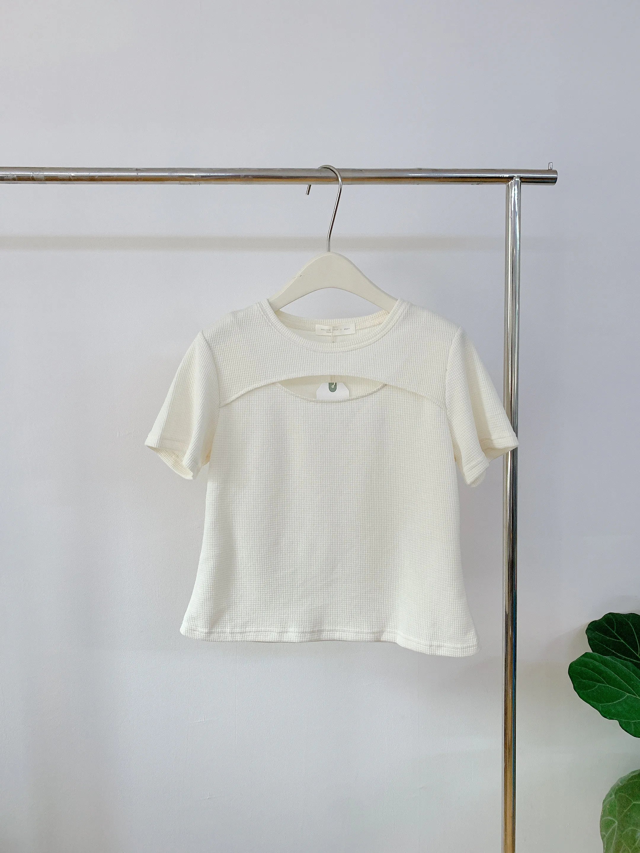 HELLO MILK TEE- 85259 簡約短袖