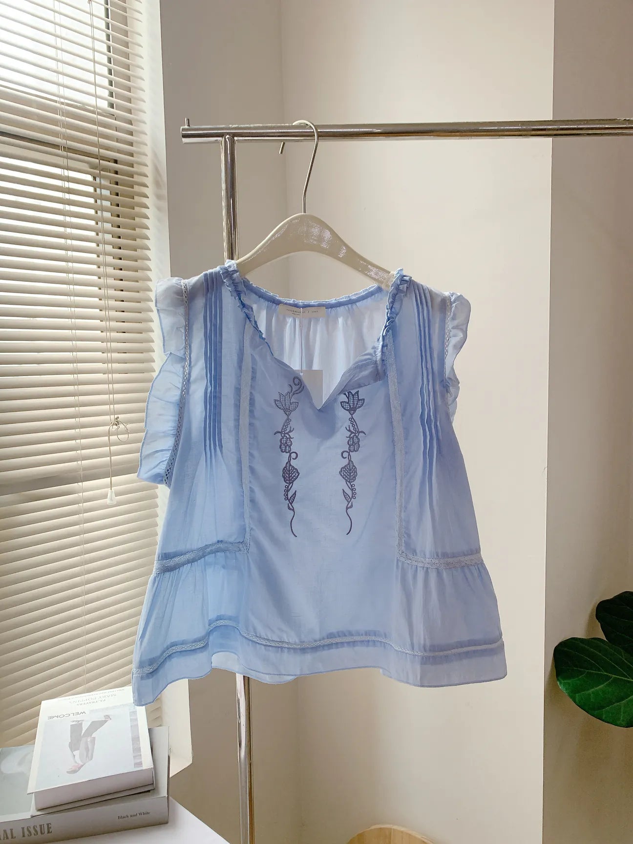 HELLO MILK TEE- 85293 百搭小衫
