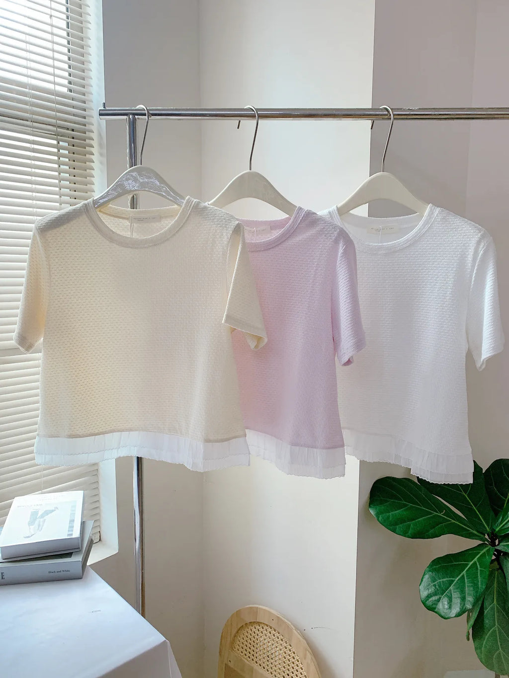 HELLO MILK TEE- 85319 坑條圓領衫