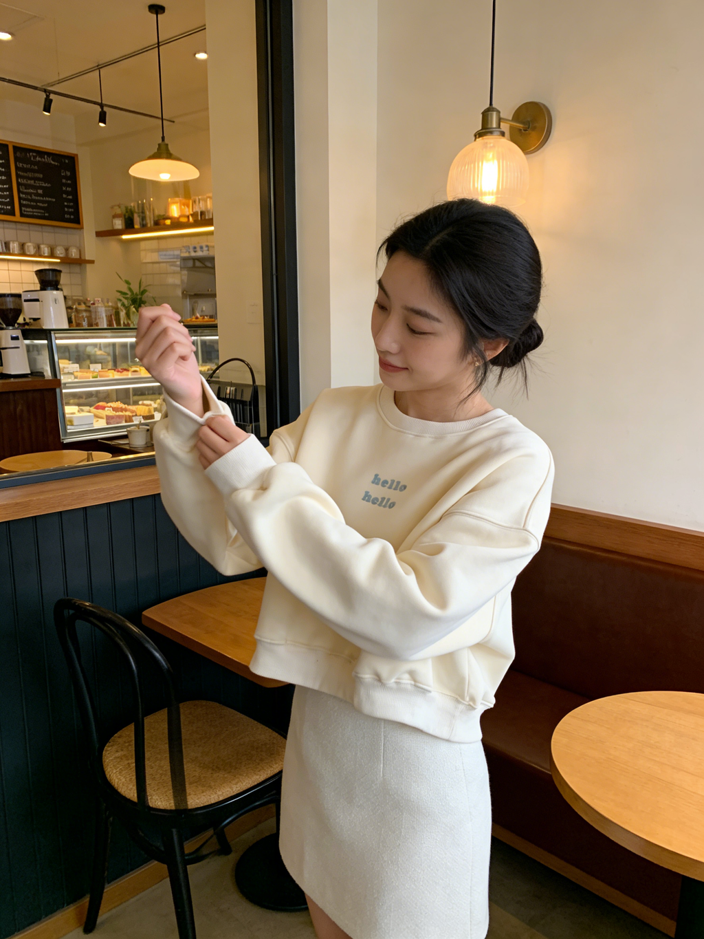 HELLO MILK TEE- 85660 小香風短裙