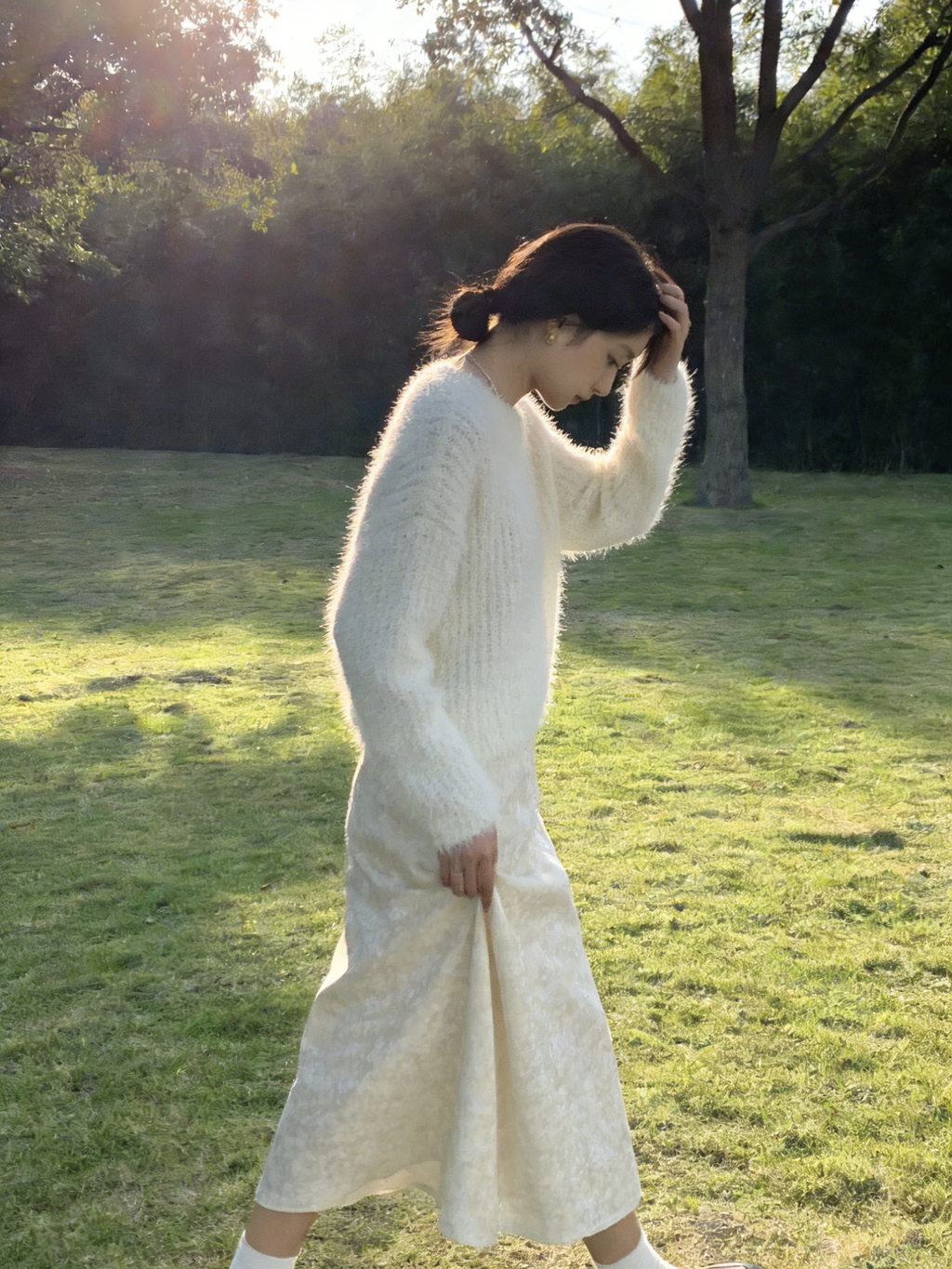 HELLO MILK TEE- 85758 絲絨半裙