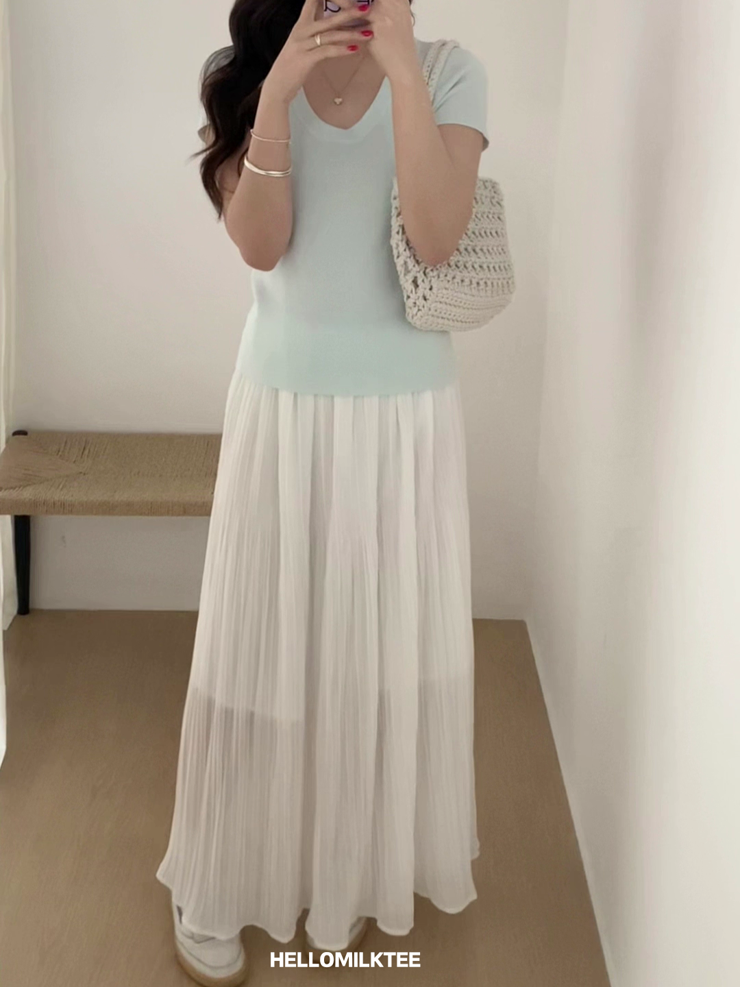 HELLO MILK TEE- 86056 圓領後小蝴蝶結上衣