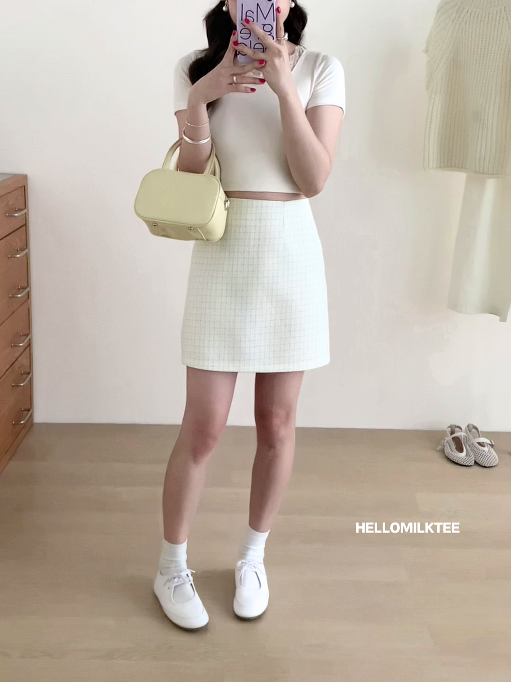 HELLO MILK TEE- 86152 呢料短裙