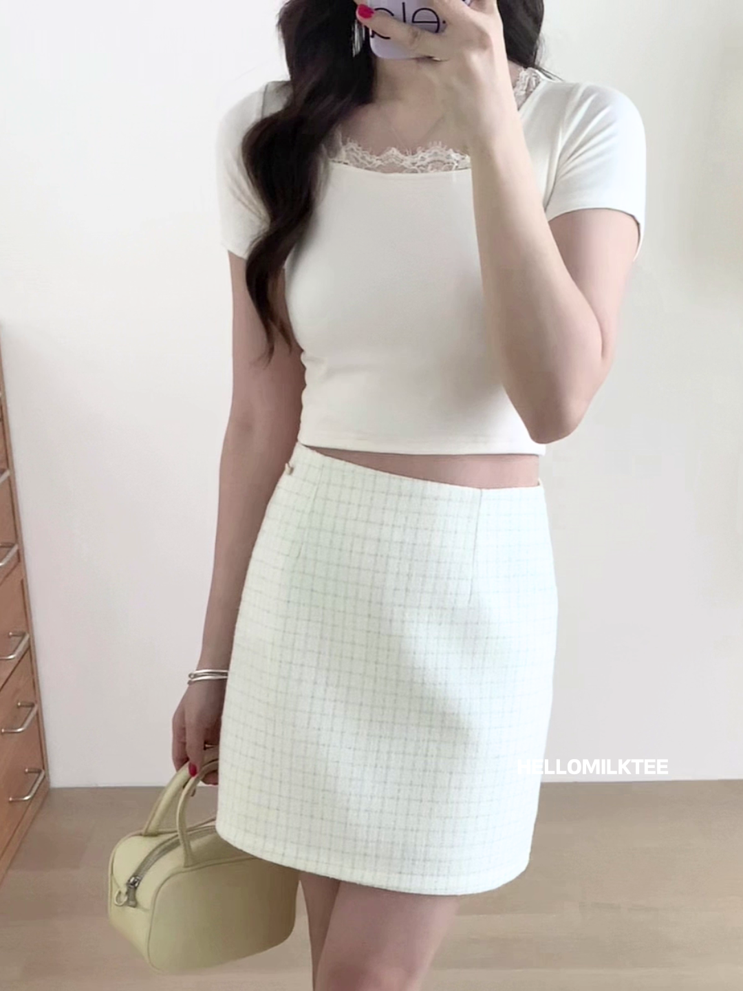 HELLO MILK TEE- 86152 呢料短裙