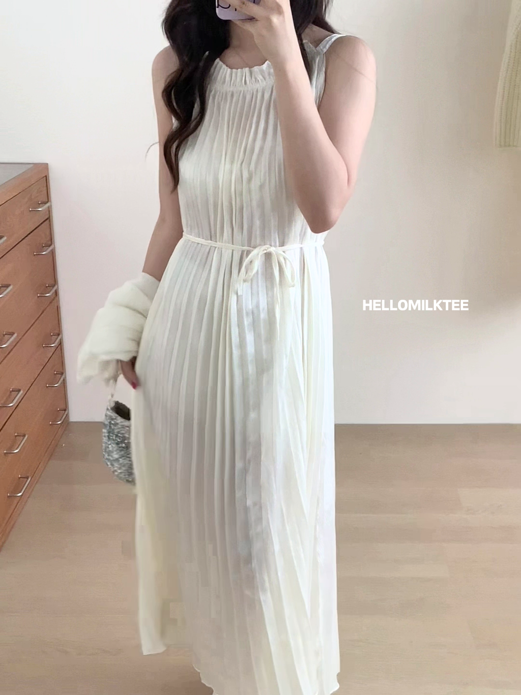 HELLO MILK TEE- 86090 褶皺連裙