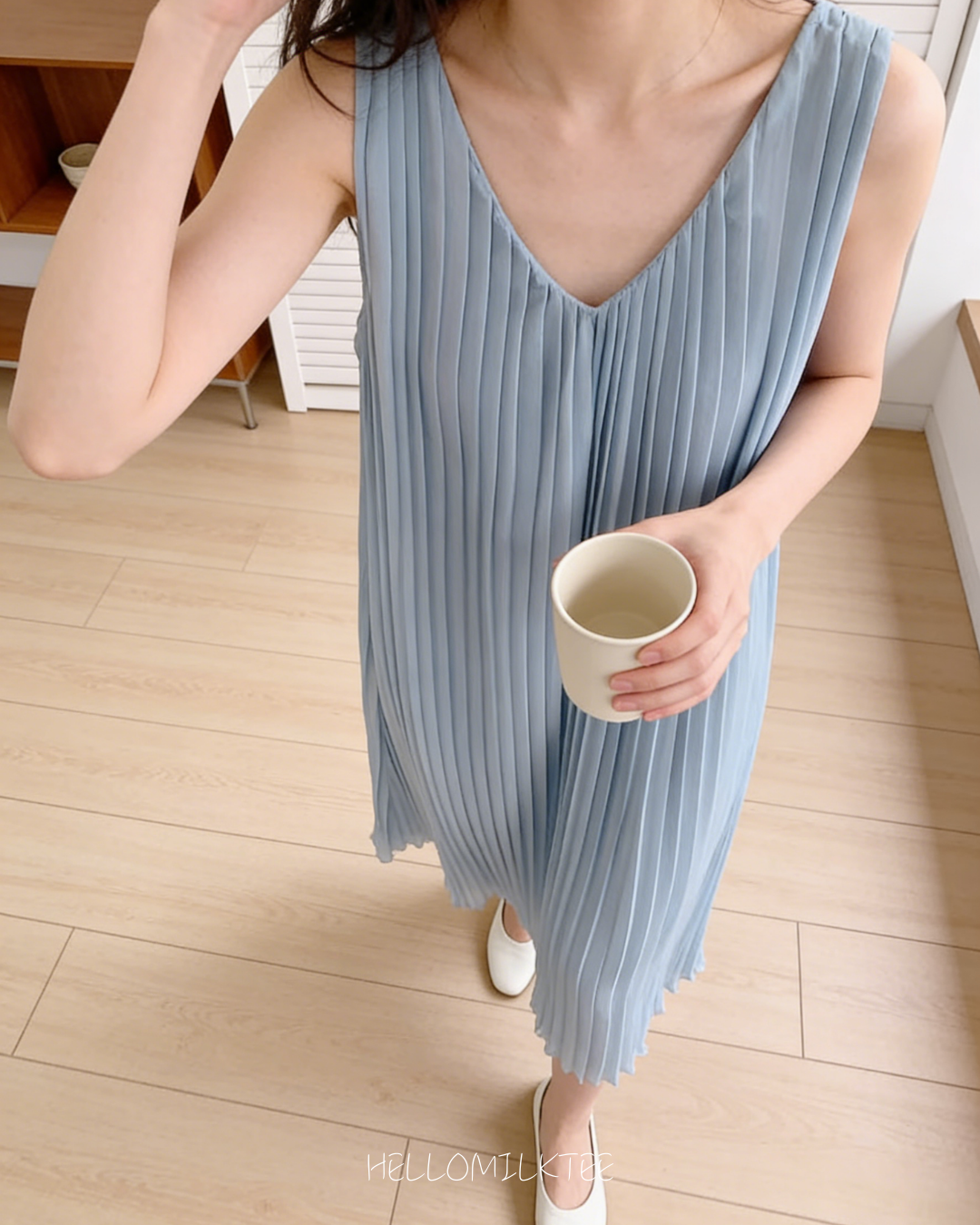 HELLO MILK TEE- 86087 V領連裙