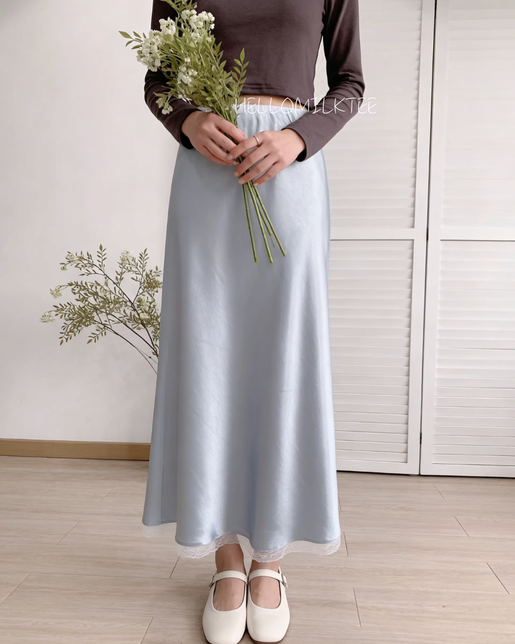 HELLO MILK TEE- 86008 緞面半裙