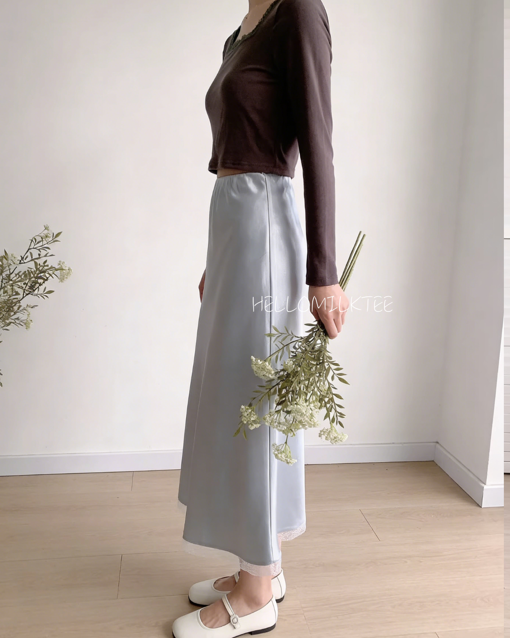 HELLO MILK TEE- 86013 蕾絲領上衣