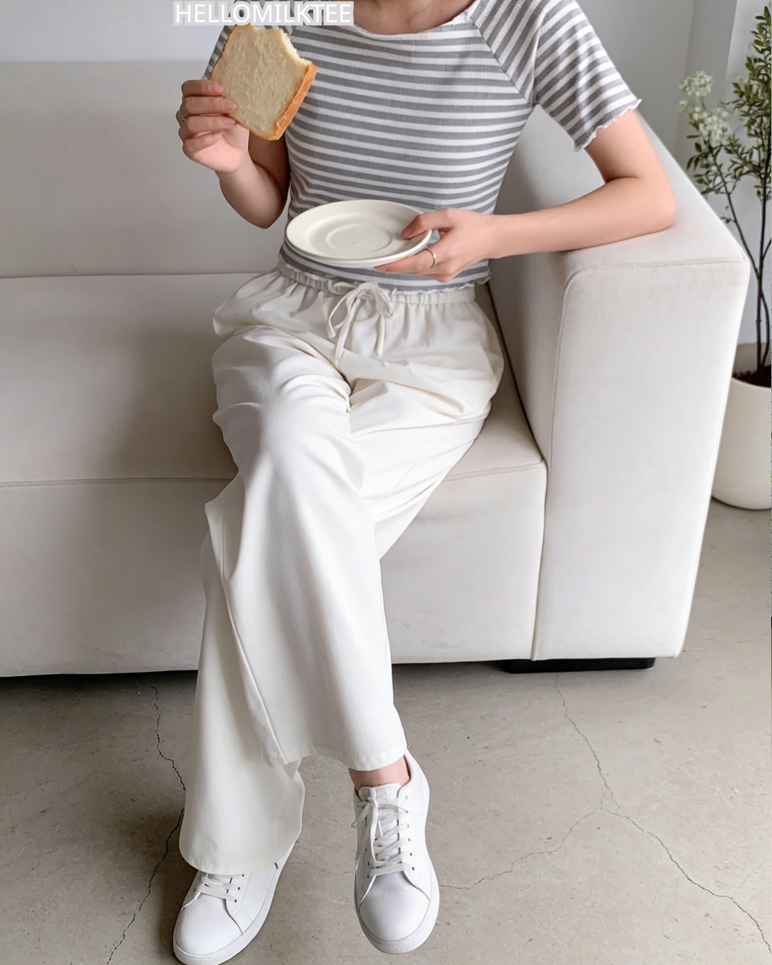 HELLO MILK TEE- 86244 條紋上衣